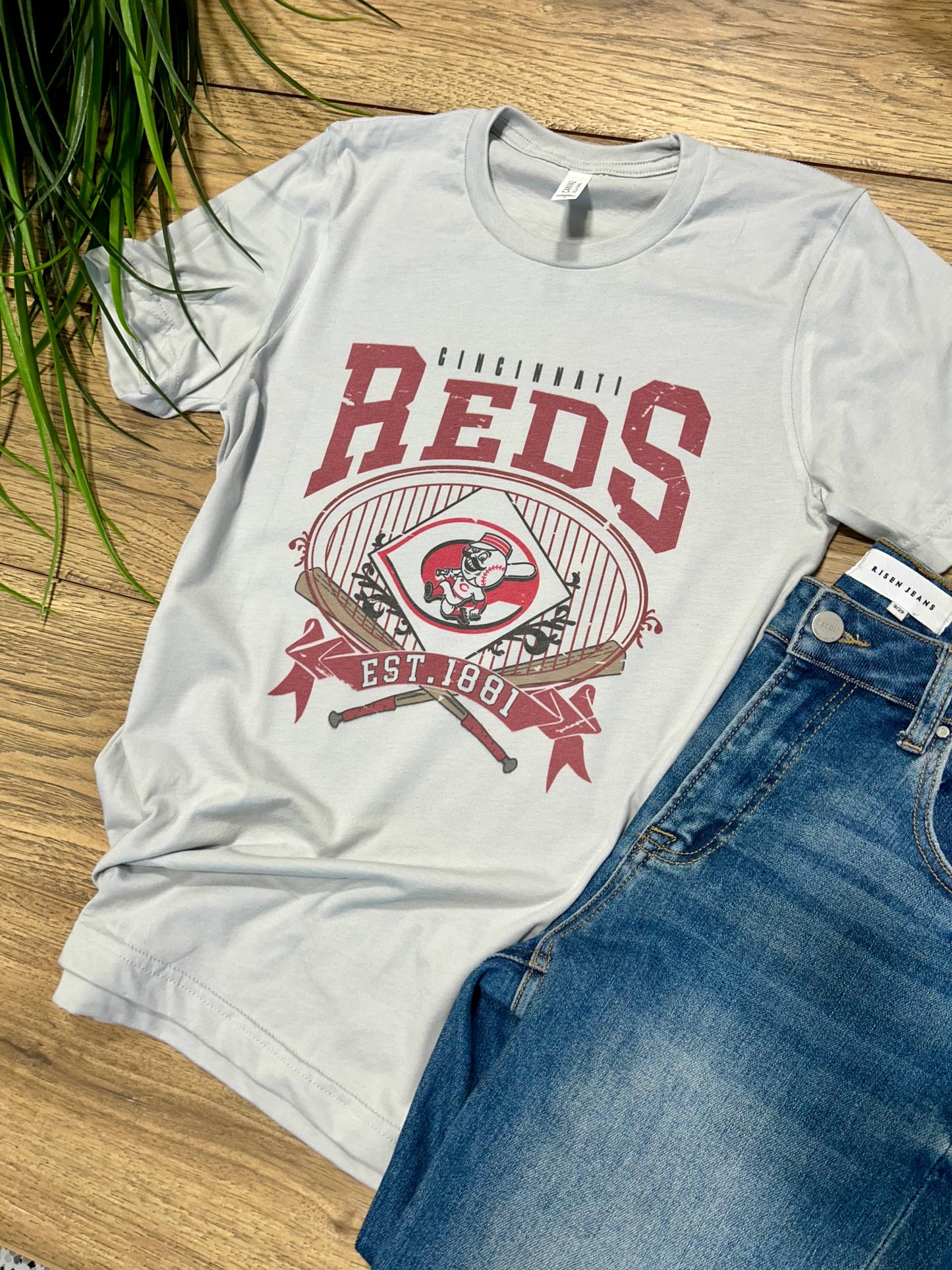 Cincinnati Reds Baseball Graphic Tee