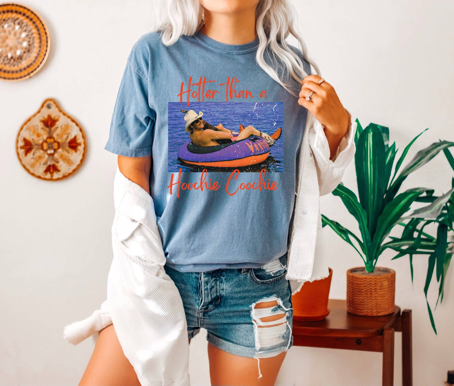 Hotter Than A Hoochie Coochie Shirt - 90s Country Music Tee