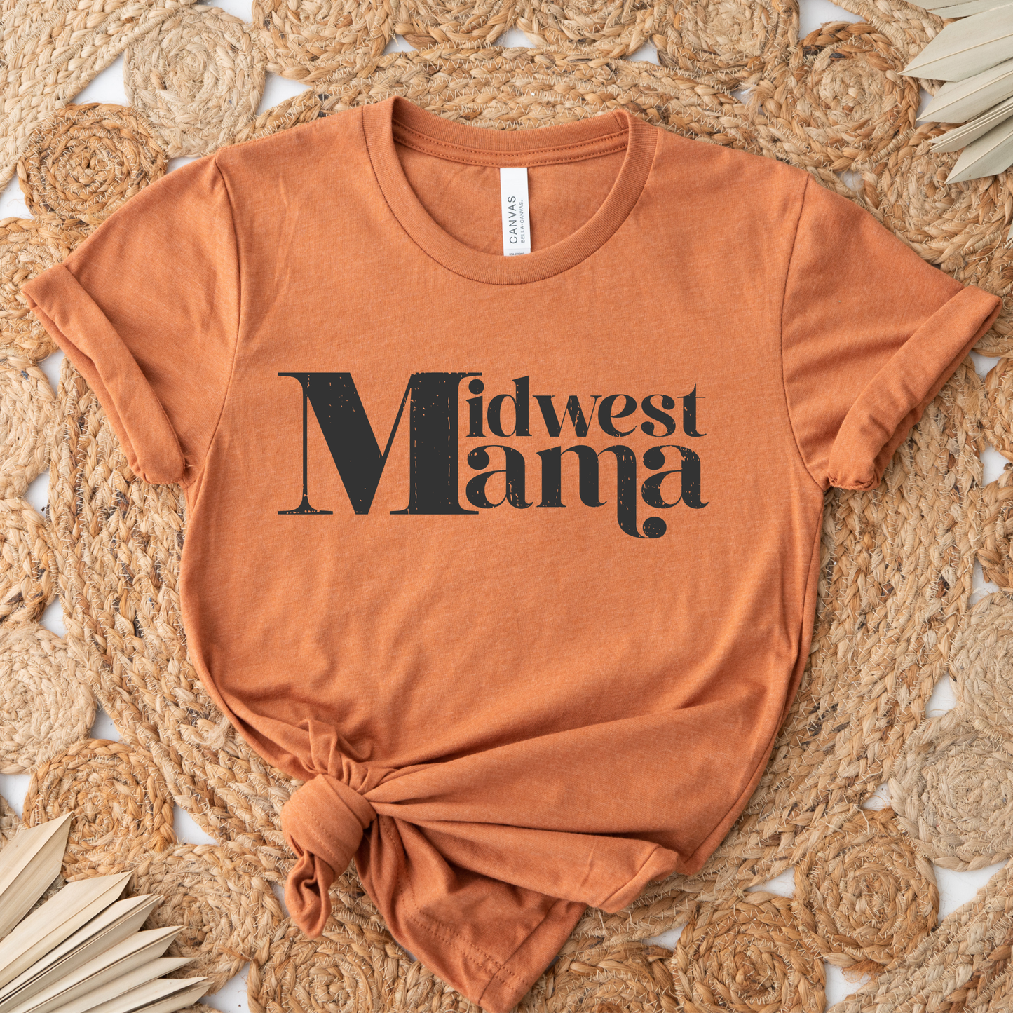 Midwest Mama Graphic Tee