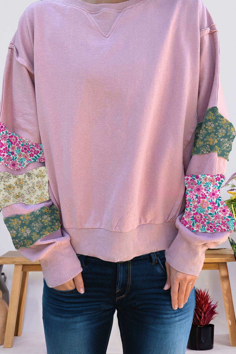 Plus Size Mix Floral Patched Sleeve Ribbed Trim Sweatshirt