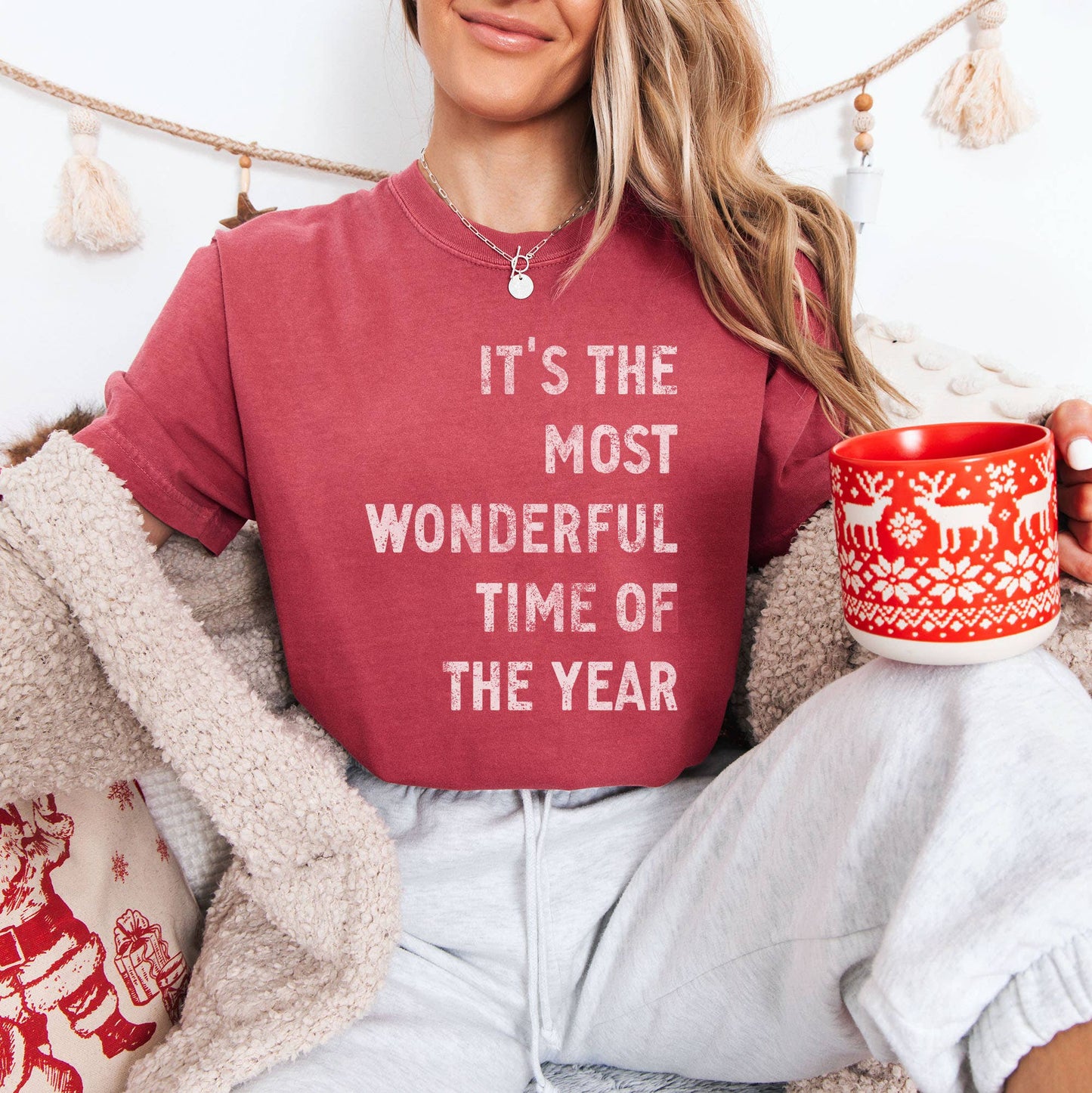Holiday T-Shirt | It's the Most Wonderful Time