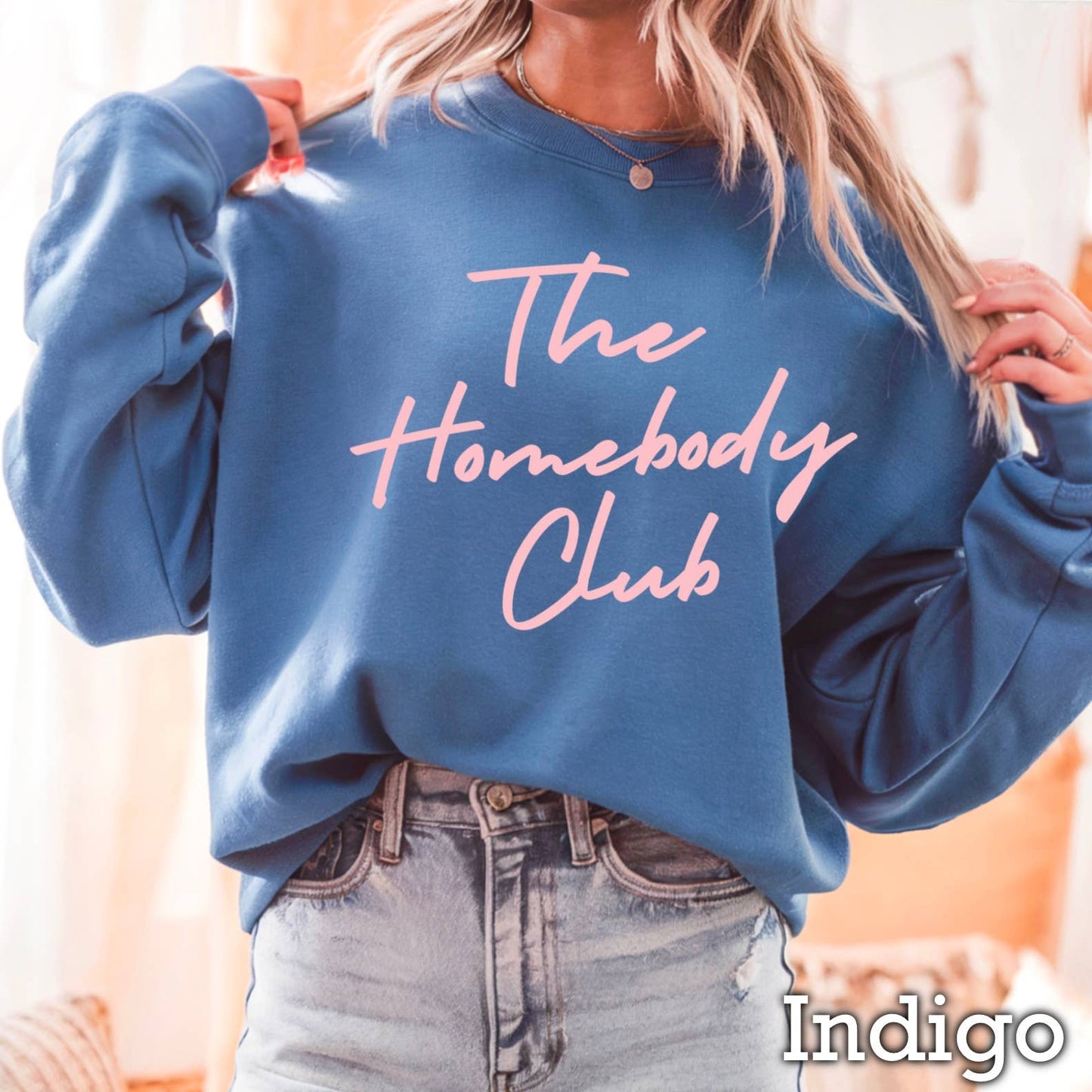 The Homebody Club Women’S Graphic Sweatshirt