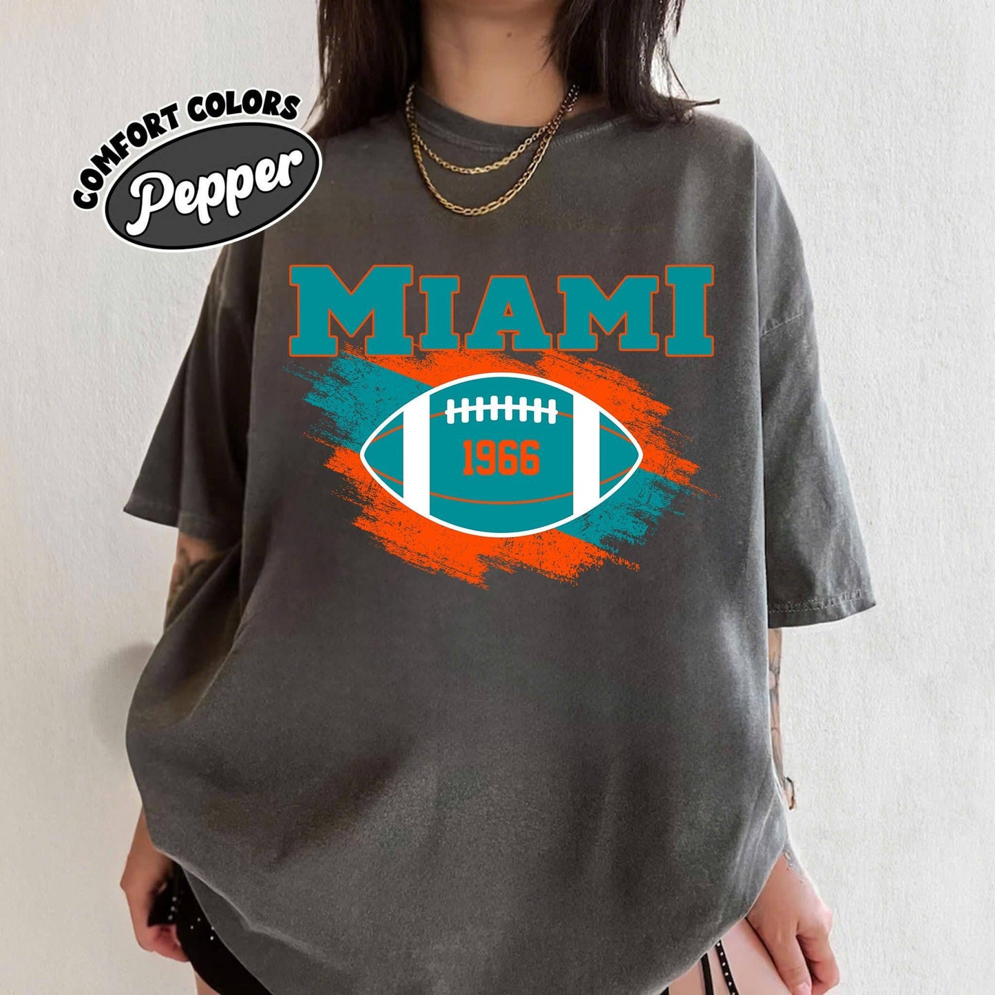 Miami Football Vintage Style T-Shirt Retro Miami