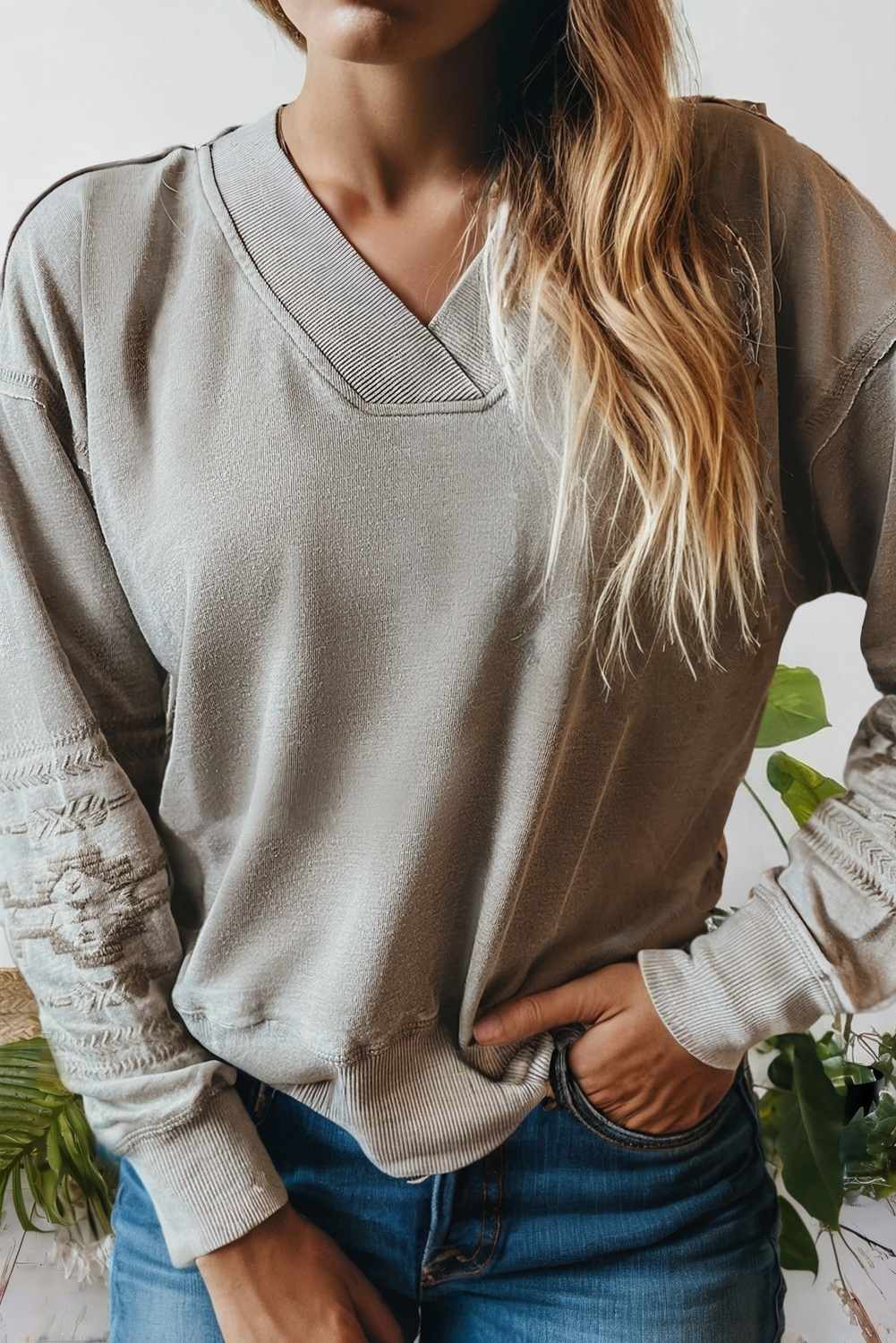 Western Embroidered Western V Neck Sweatshirt (S-Xl)