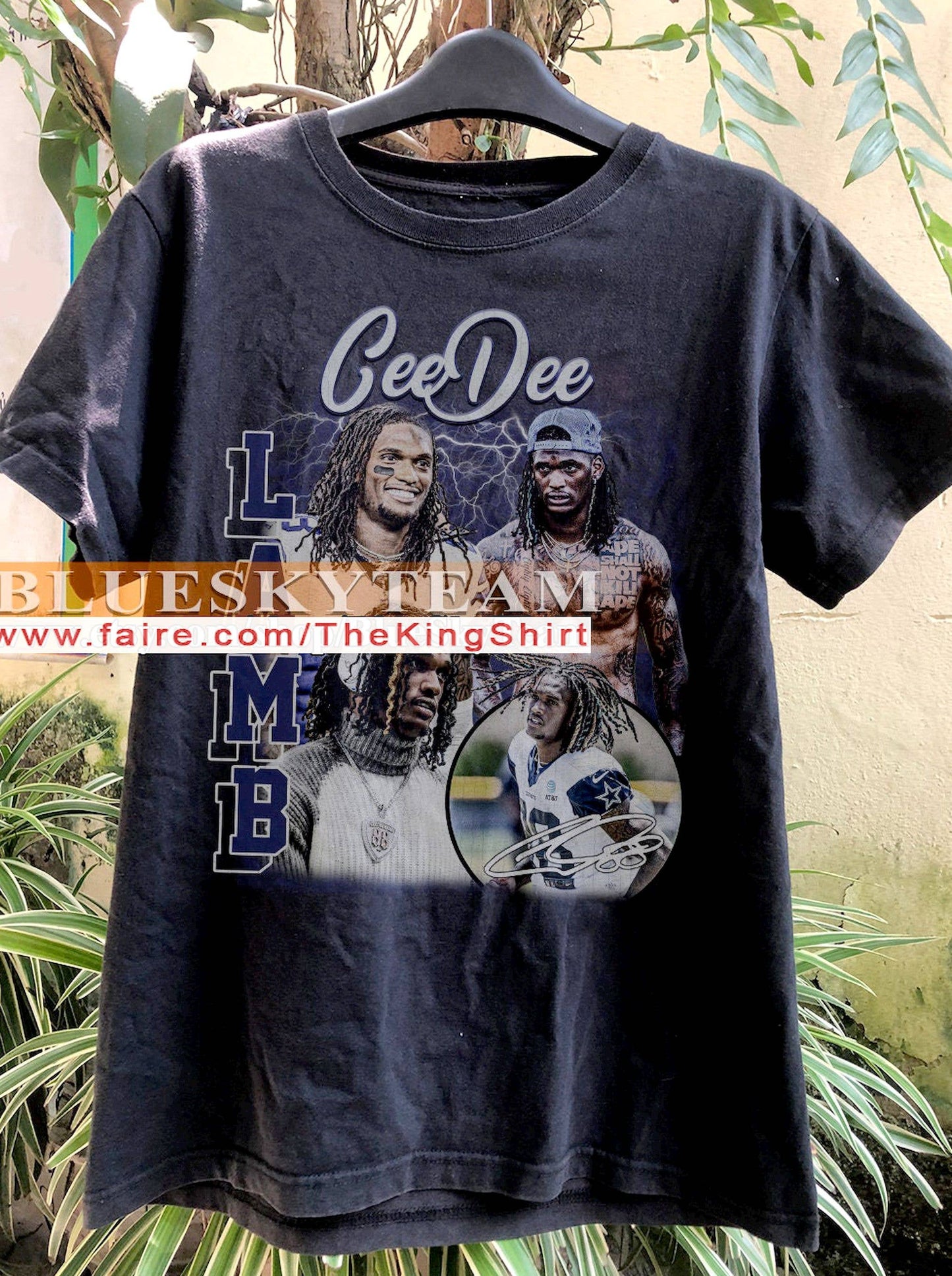 Vintage 90s Ceedee Lamb T-Shirt - Retro Football Sport Tee