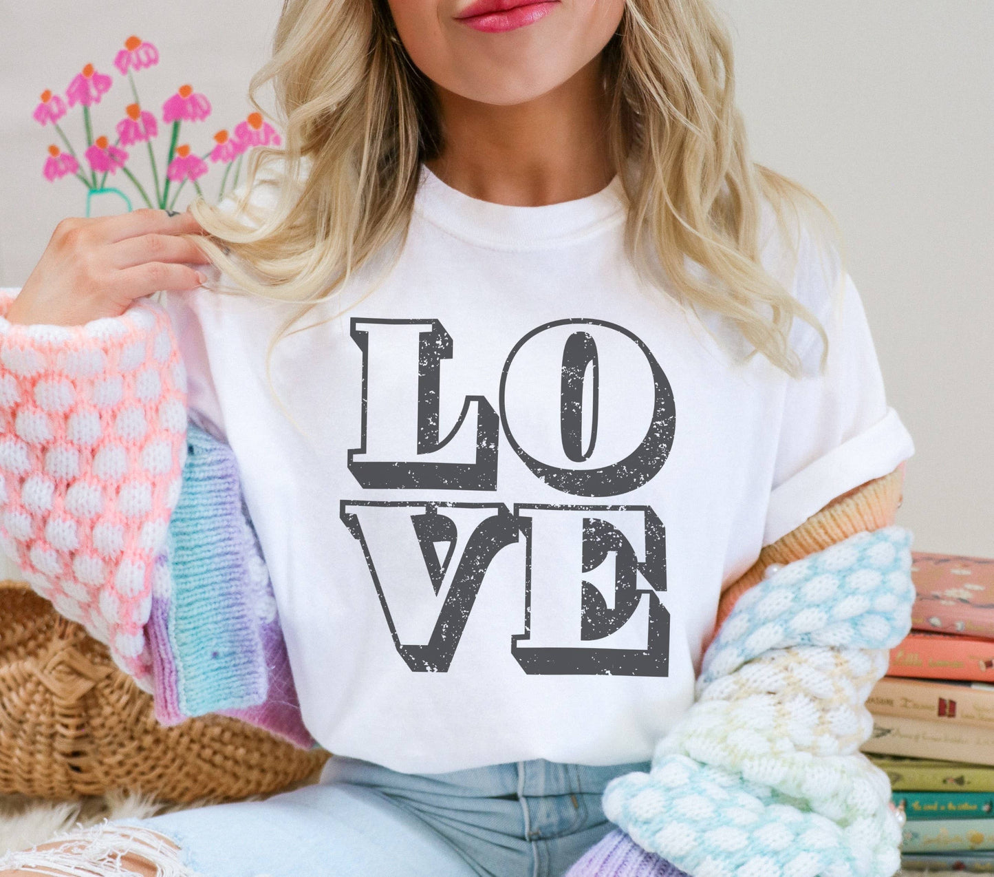 Love Grunge Tee | Valentines Day Graphic Tee