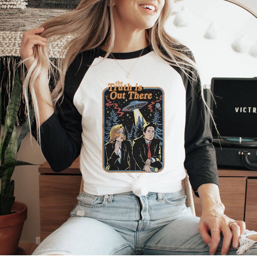The Truth Is Out There - Baseball Raglan T-Shirt