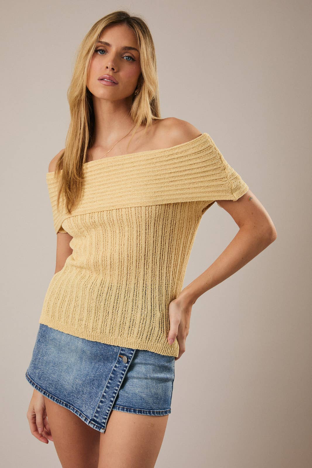 Off Shoulder Short Sleeve Sweater Top