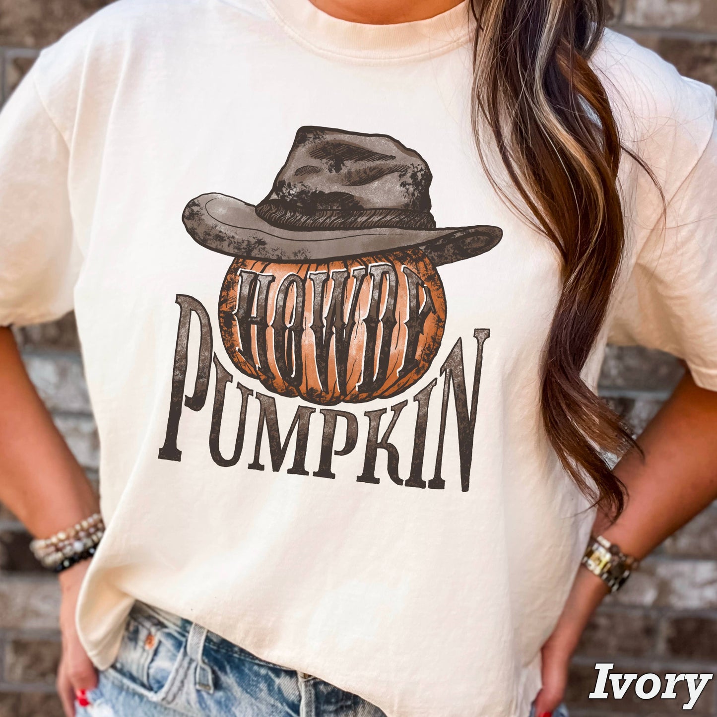 Howdy Pumpkin Fall 2025 Graphic Shirt | Comfort Color