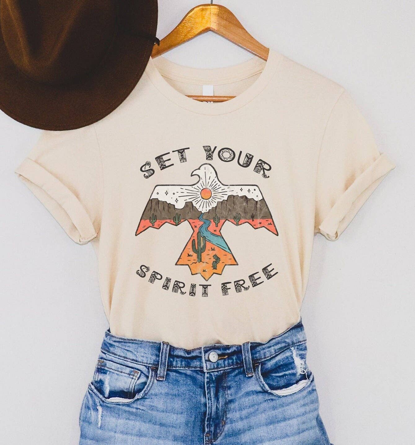 Thunderbird Desert Free Spirit Women's Vintage Graphic Tee