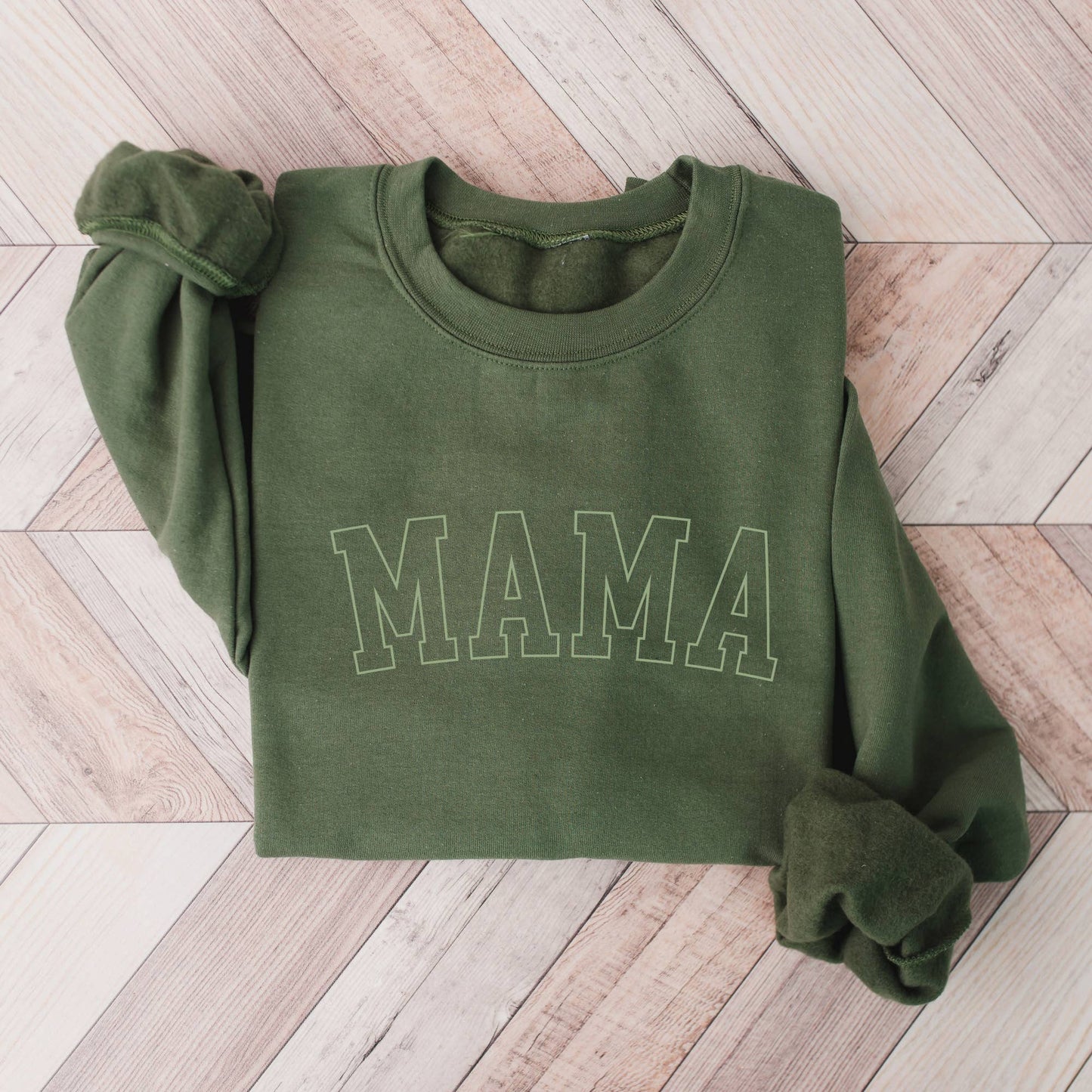 Mama Crewneck Sweatshirt in Green Monotone