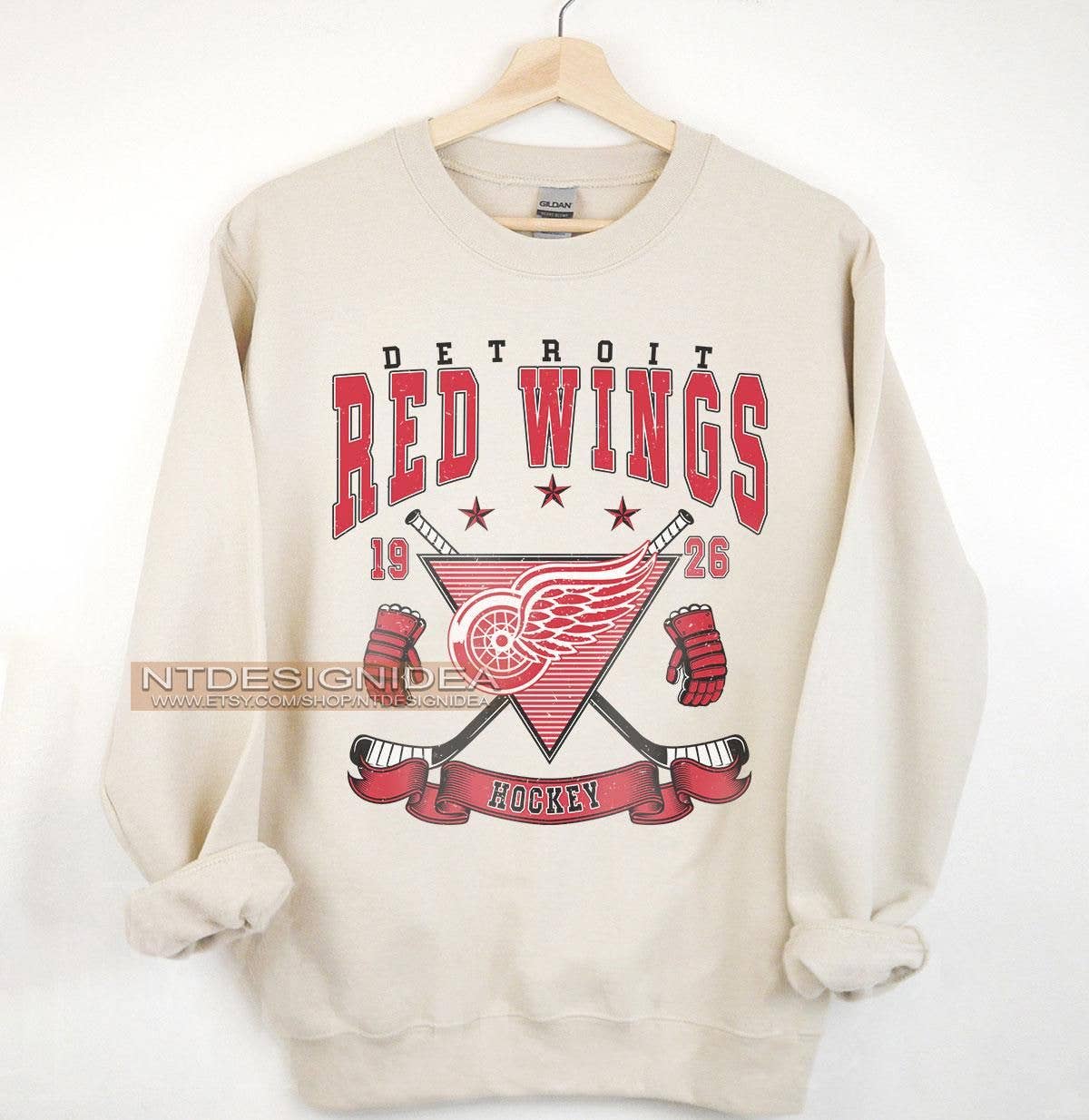 Detroit Red Wings Vintage Hockey Fan Crewneck Sweatshirt