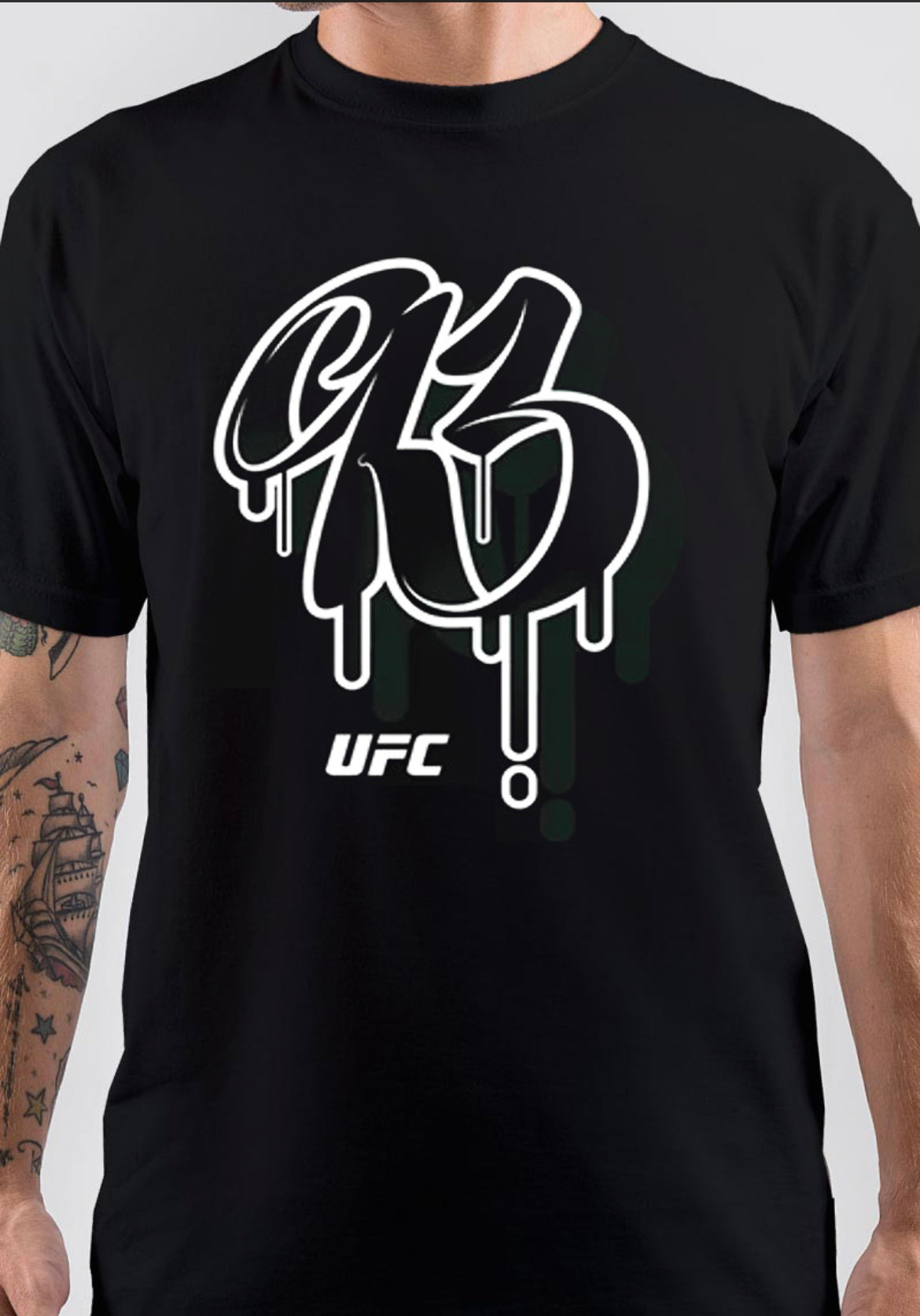 GRAFFITI T-SHIRT