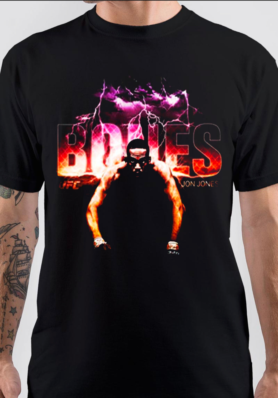 JONES ELECTRIFYING GRAPHIC T-SHIRT