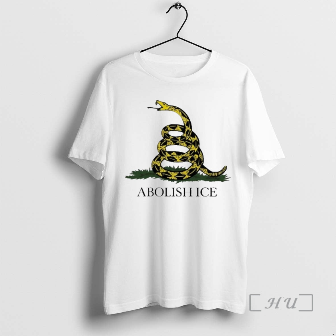 Officials Abolish Ice Gadsden Flag