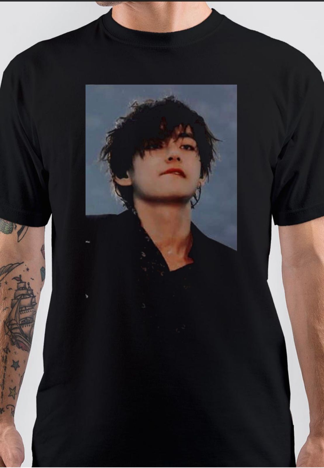 V Bts T-Shirt