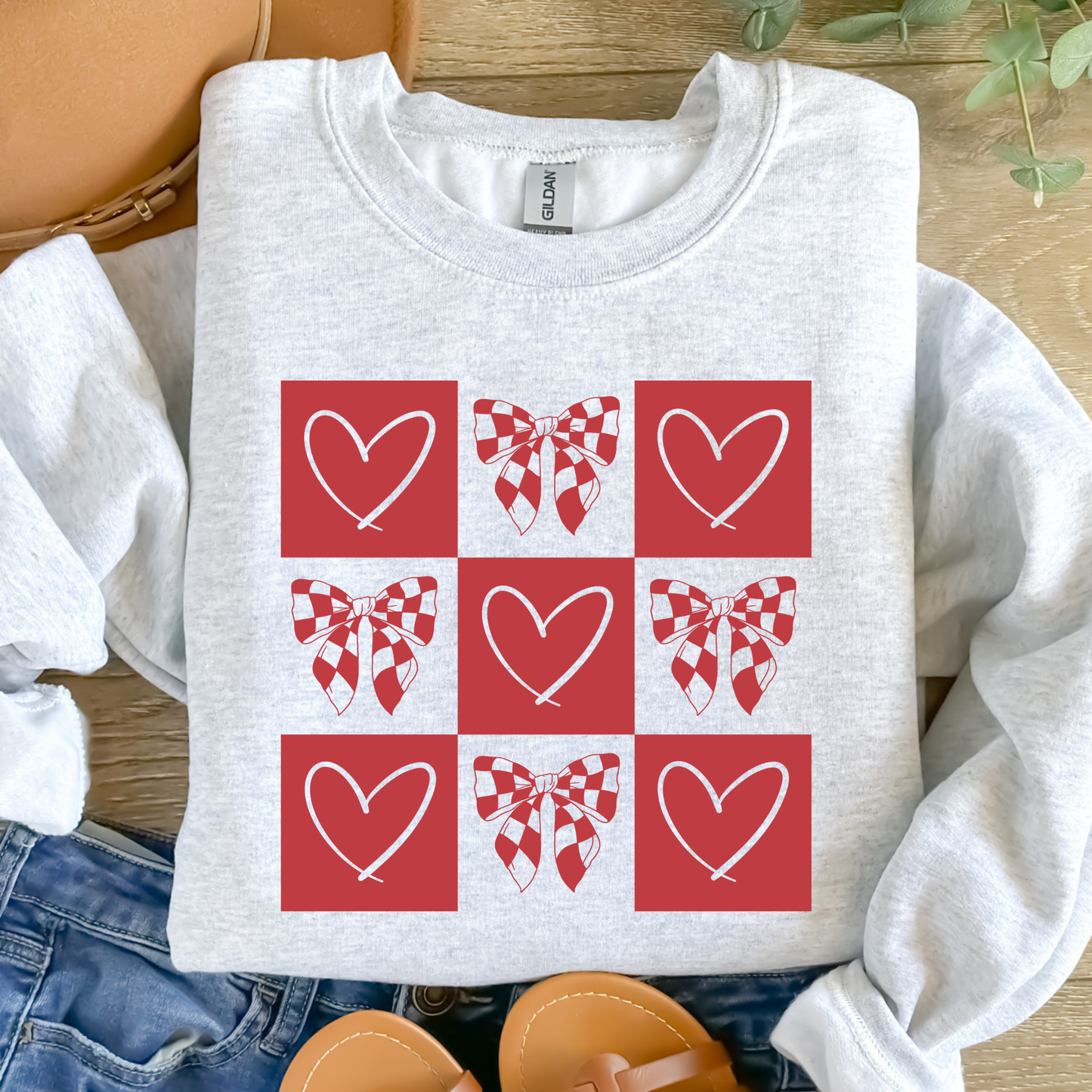 Checkered Bow Valentine Graphic Tee/Crewneck