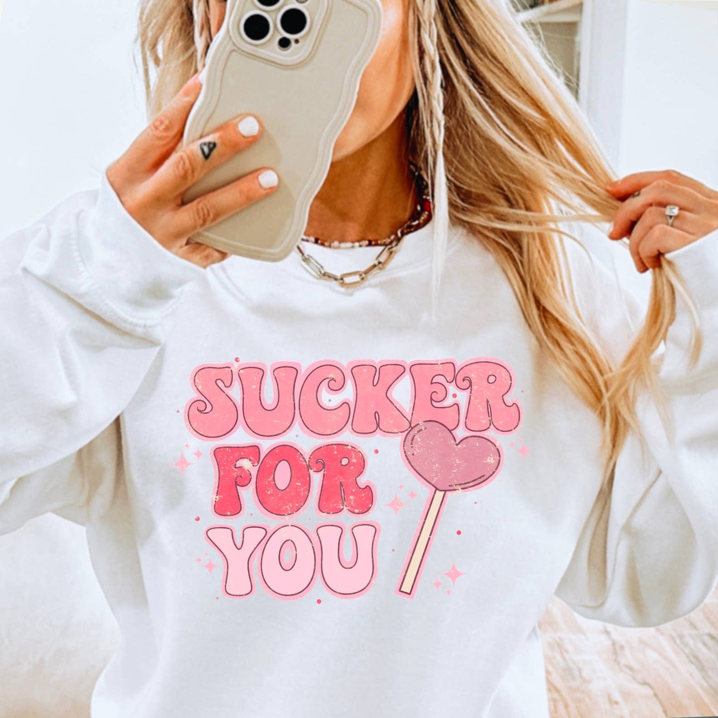 Sucker For You Valentine’S Day Graphic Crewneck Sweatshirt