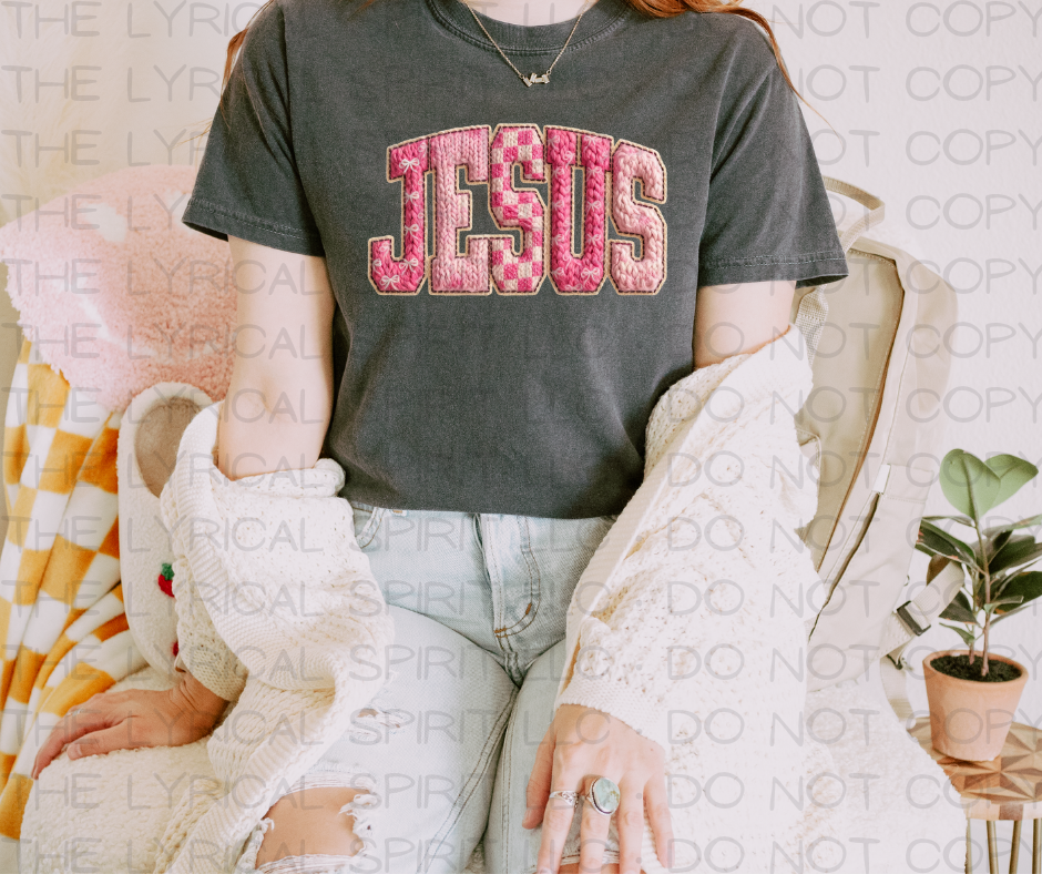 Jesus Faux Yarn Patch Comfort Colors T-Shirt