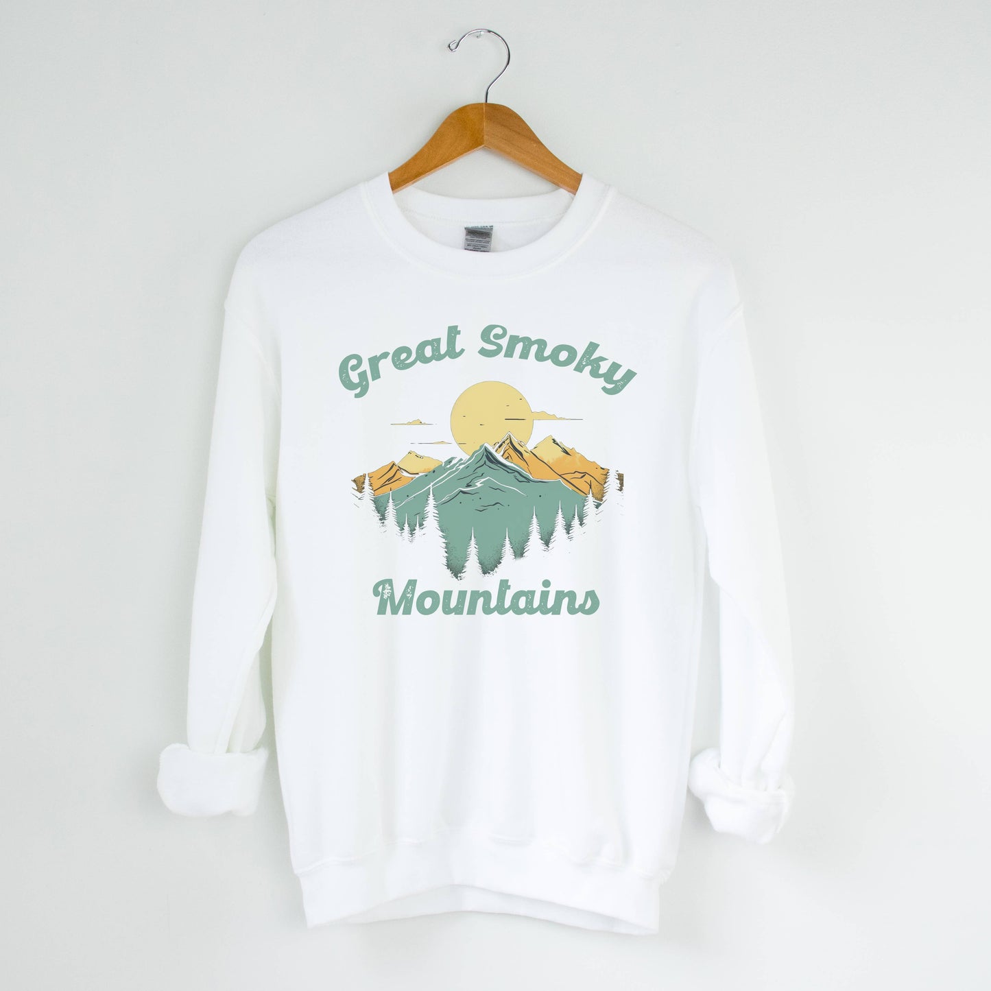 Great Smoky White Sweatshirt | National Park |Sizes S-2XL