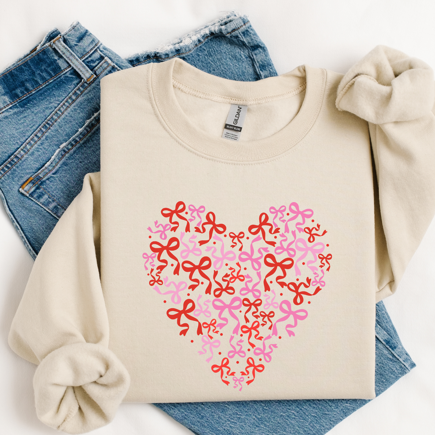 Bow Hearts Graphic Tee/Crewneck