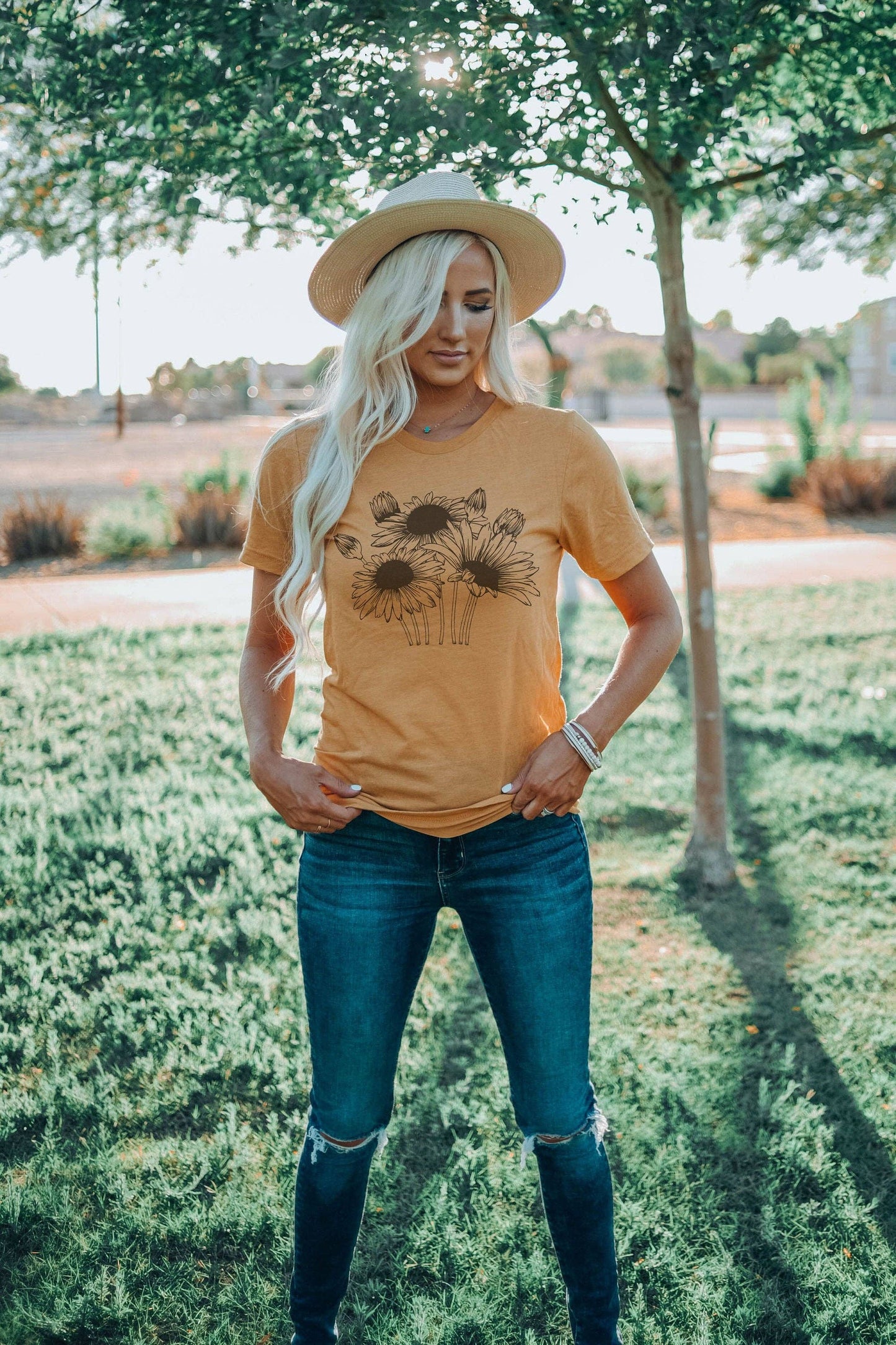 Group of Sunflowers Silhouette Tee | Botanical Tshirt