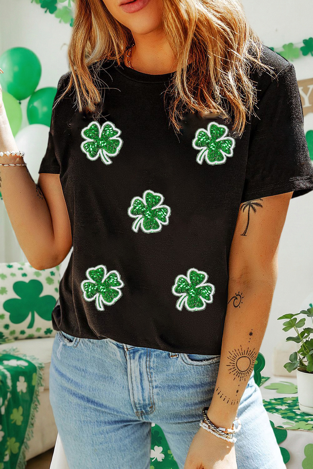 Four Leaf Clover Graphic St. Patricks Crewneck Tee (S-3XL)