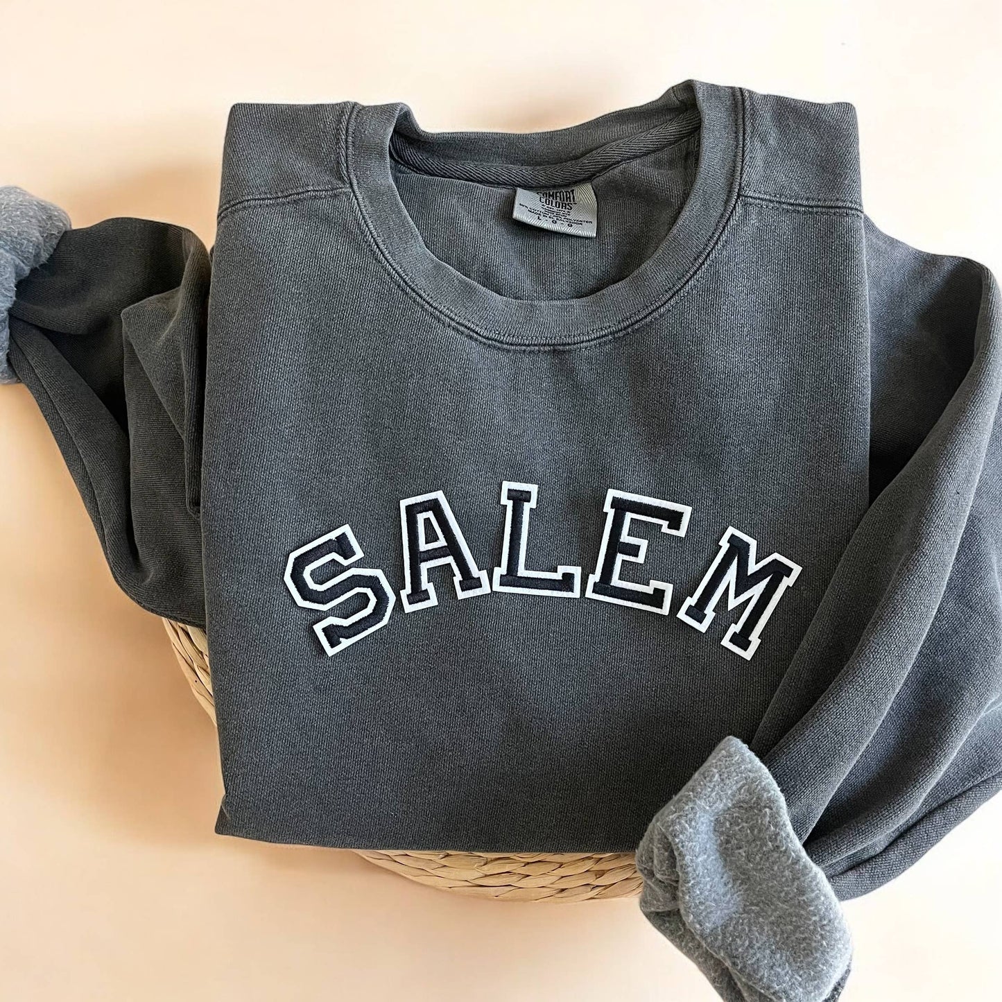 Comfort ColorsĀ® Salem Sweatshirt, Salem Massachusetts