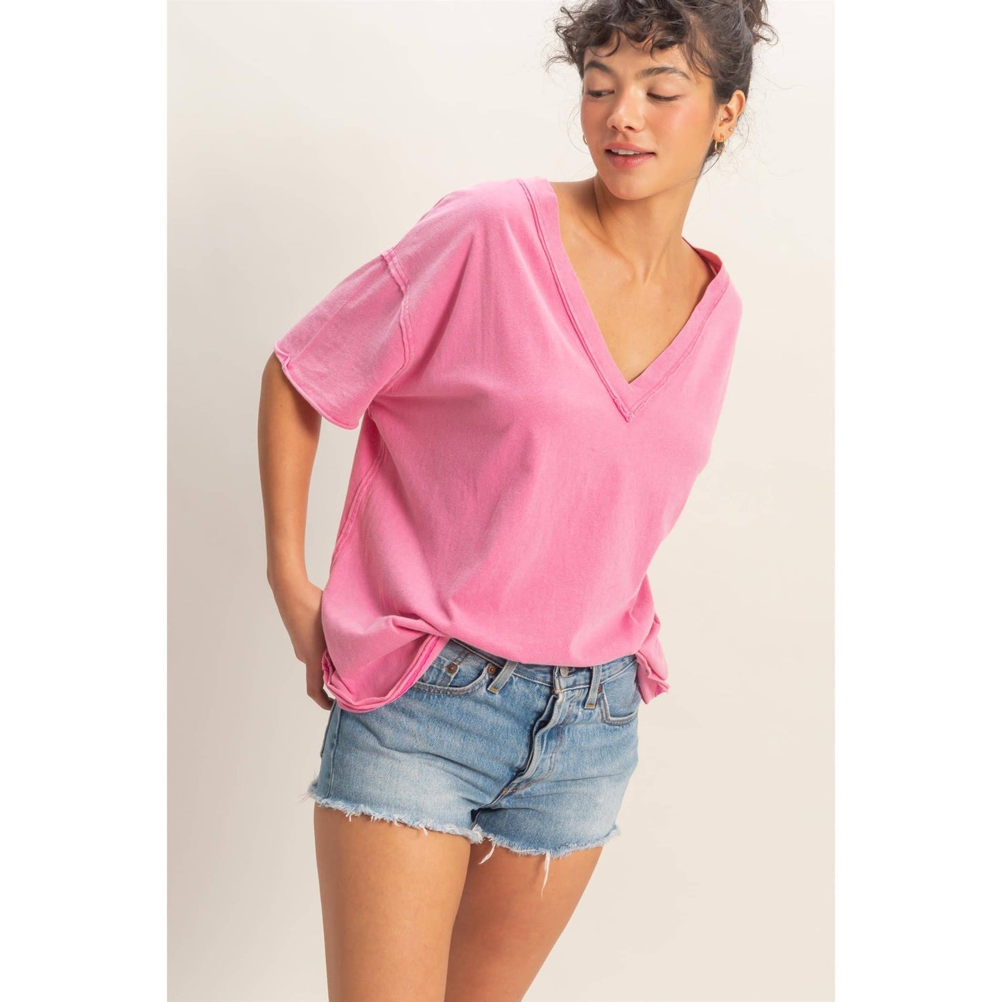 Washed V-Neck Oversized Tee