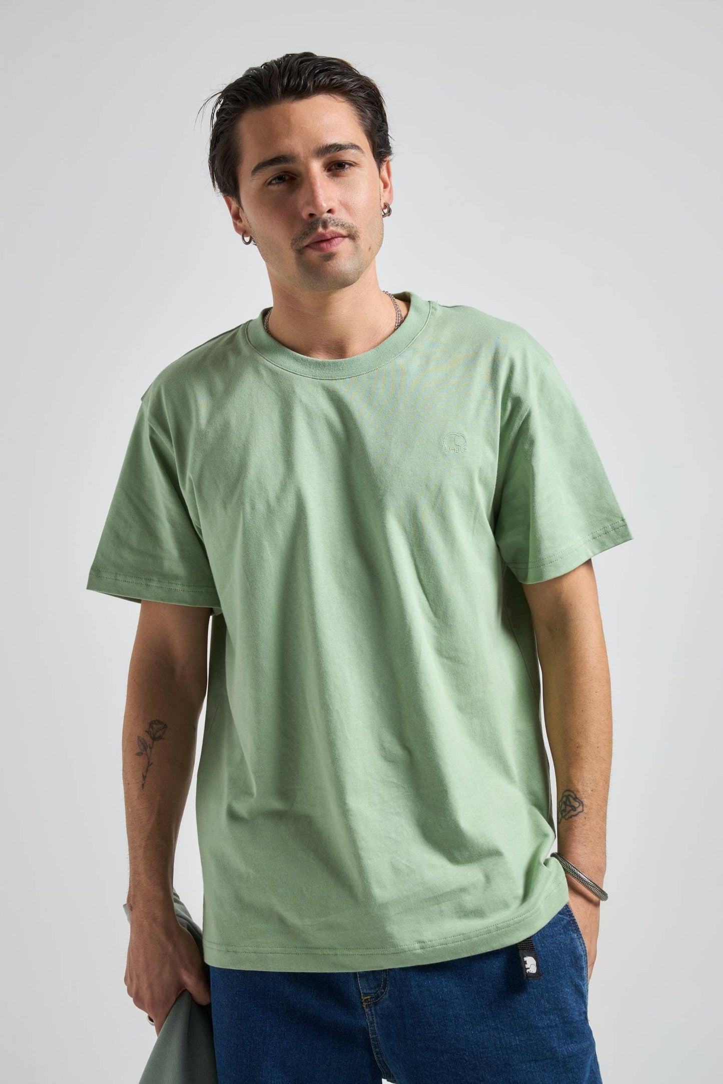 Essential T-Shirt Salted Moss