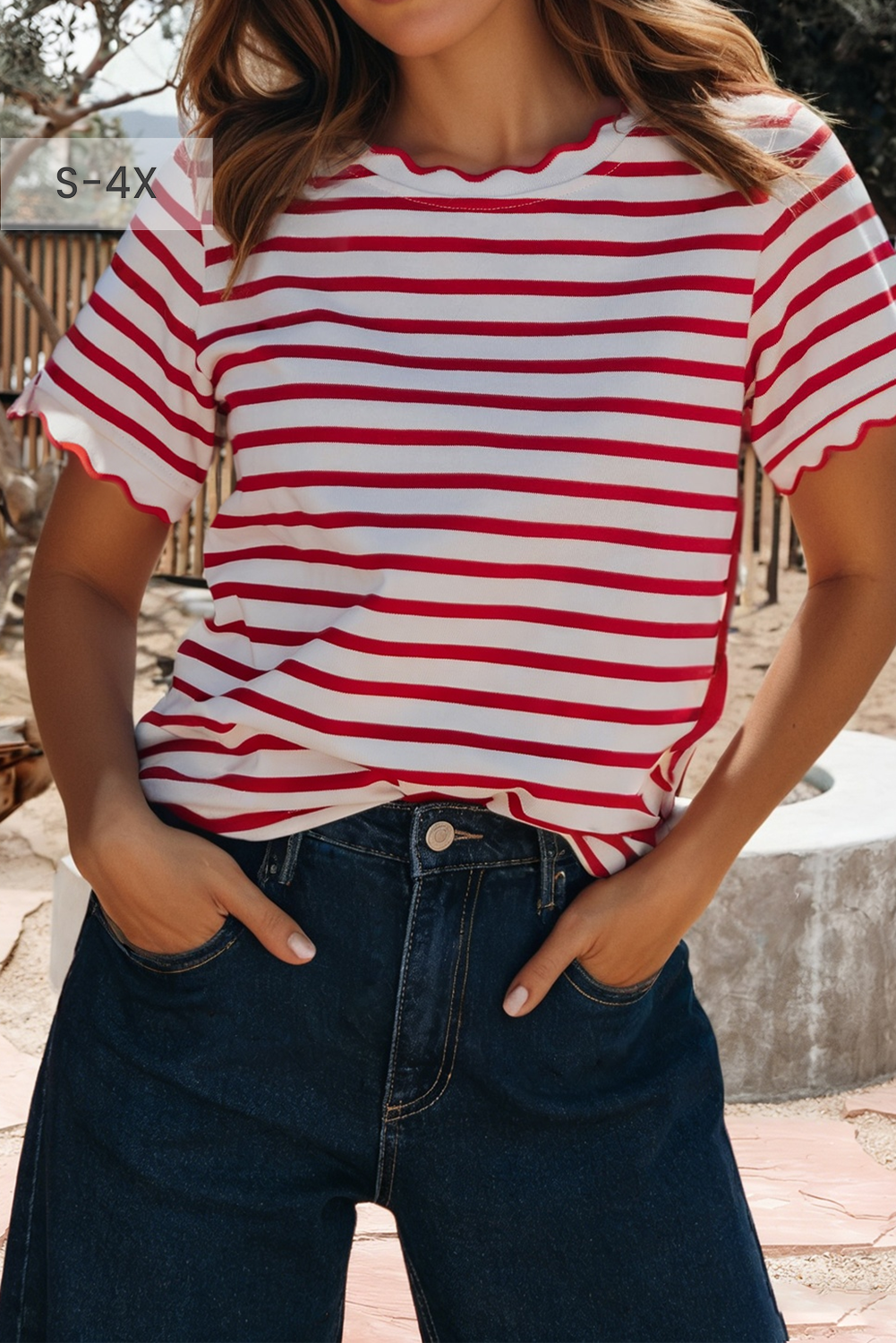 Plus Size Stripe Scalloped Trim Round Neck T Shirt (S-4X)