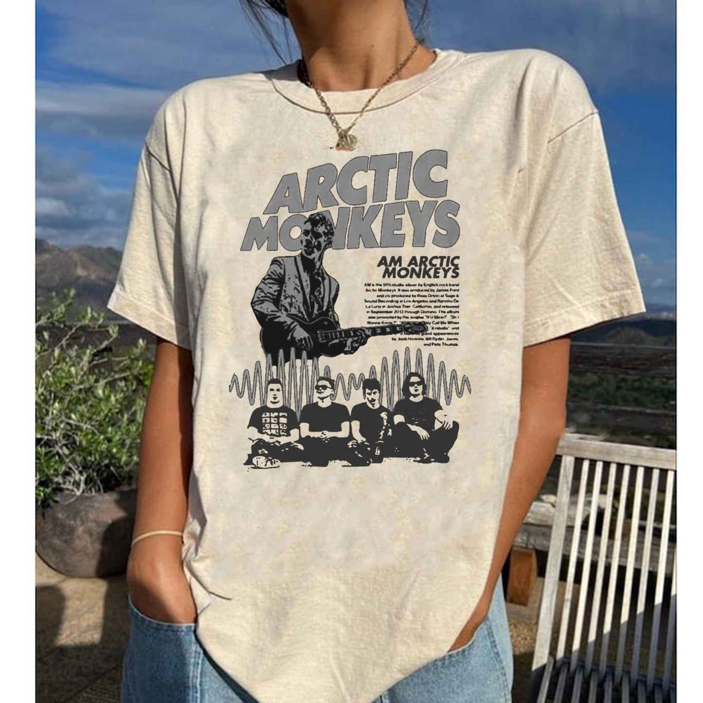 Arctic Monkeys Band Graphic T-Shirt
