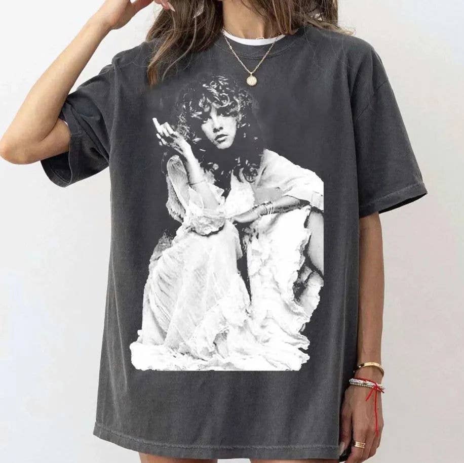 Vintage Stevie Nicks Middle Finger Graphic Tee