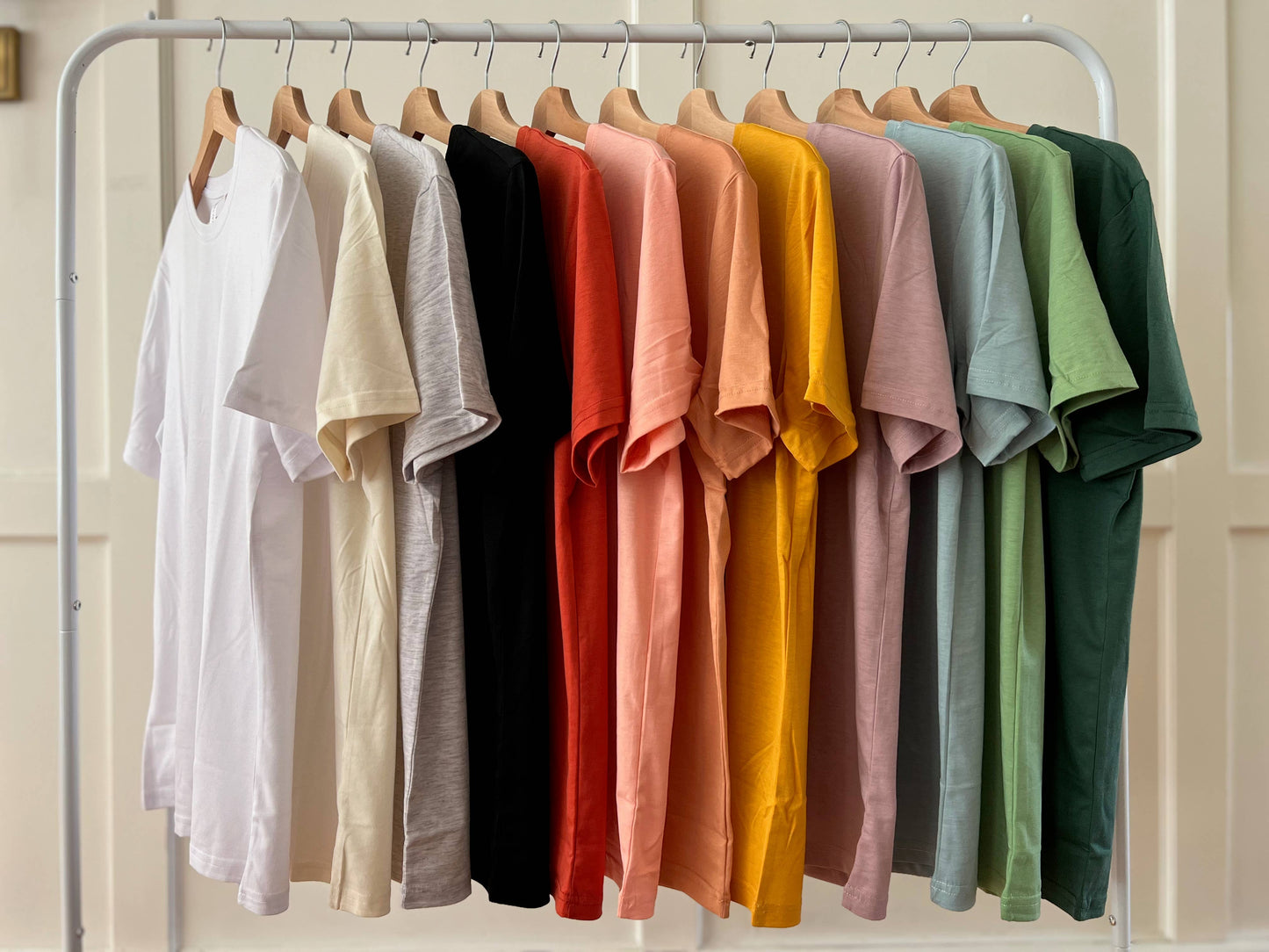 Blank Cotton-Feel T-Shirt For Retail & Printing