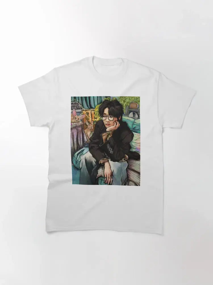 Artistic Lounge Portrait T-Shirt with Vintage Vibe
