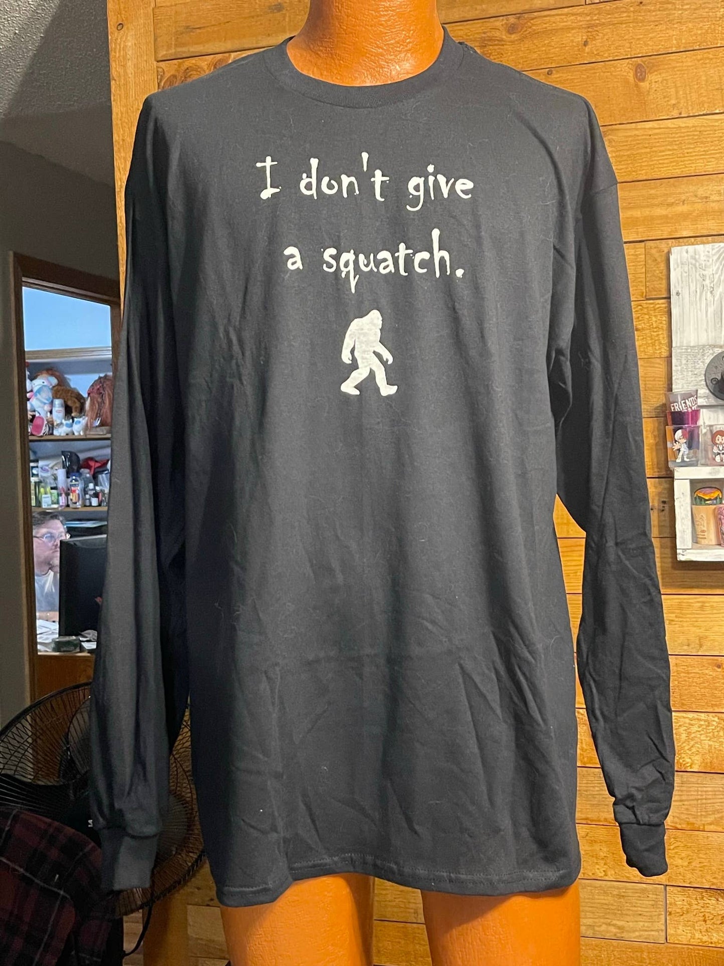 I Don't Give A Squatch Long Sleeve T-Shirt (Black)