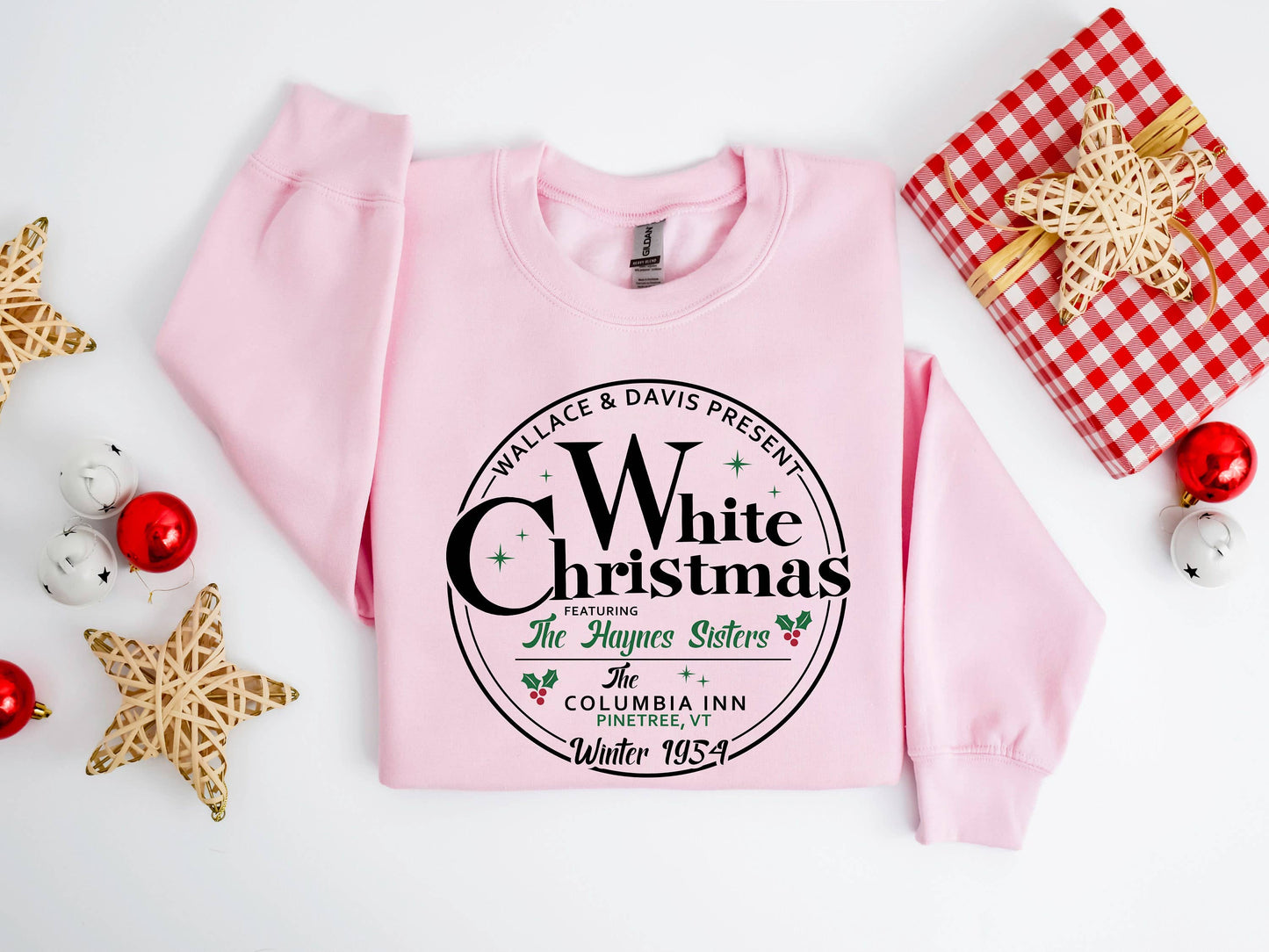Vintage White Christmas Sweatshirt – Classic Xmas Crewneck