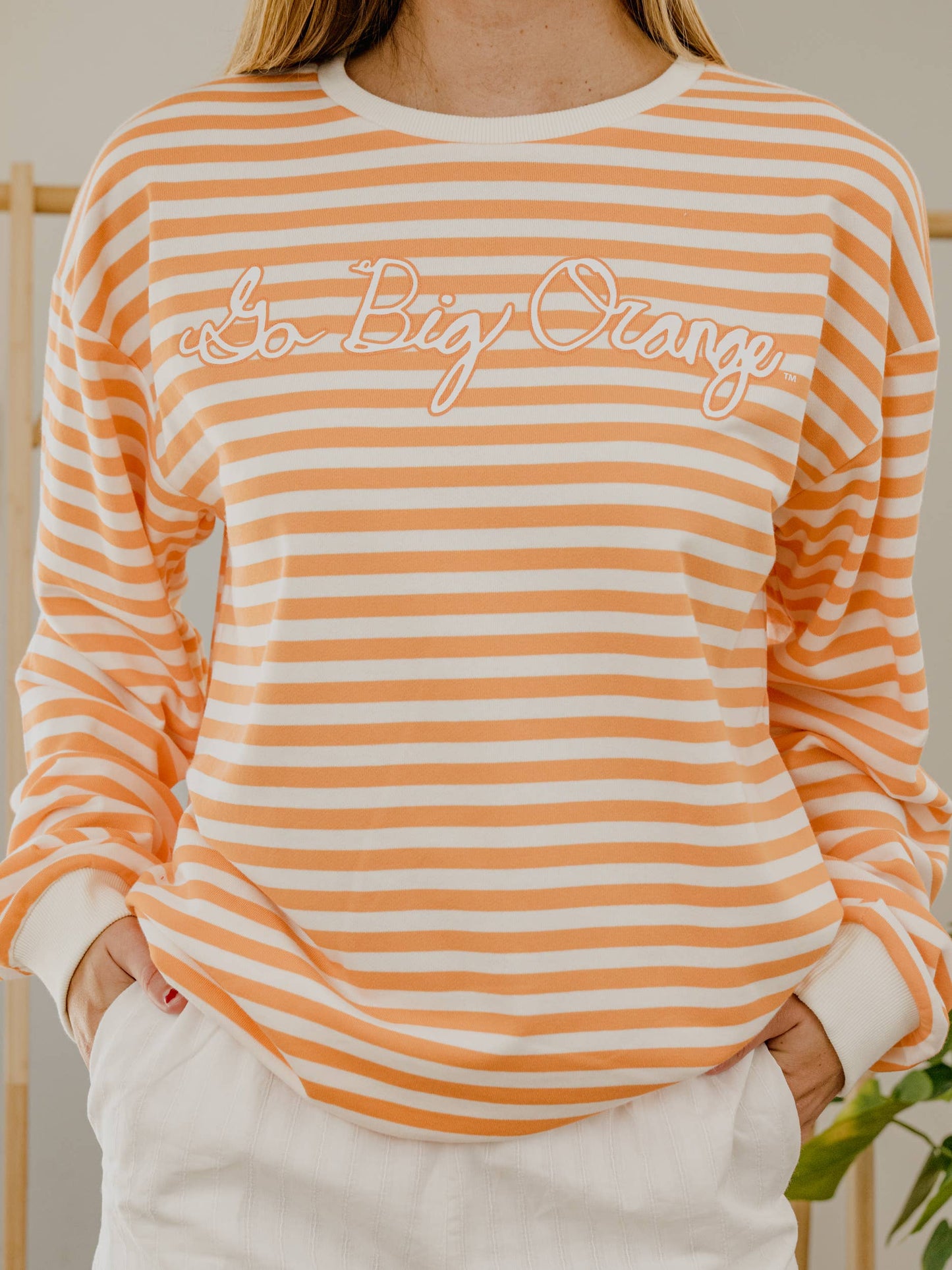 Tennessee Vols Simple Script Or/Wt Stripe Hi-Dive Sweatshirt