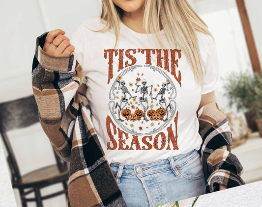 Tis the Season Dancing Skeleton - Cute Halloween T-Shirt