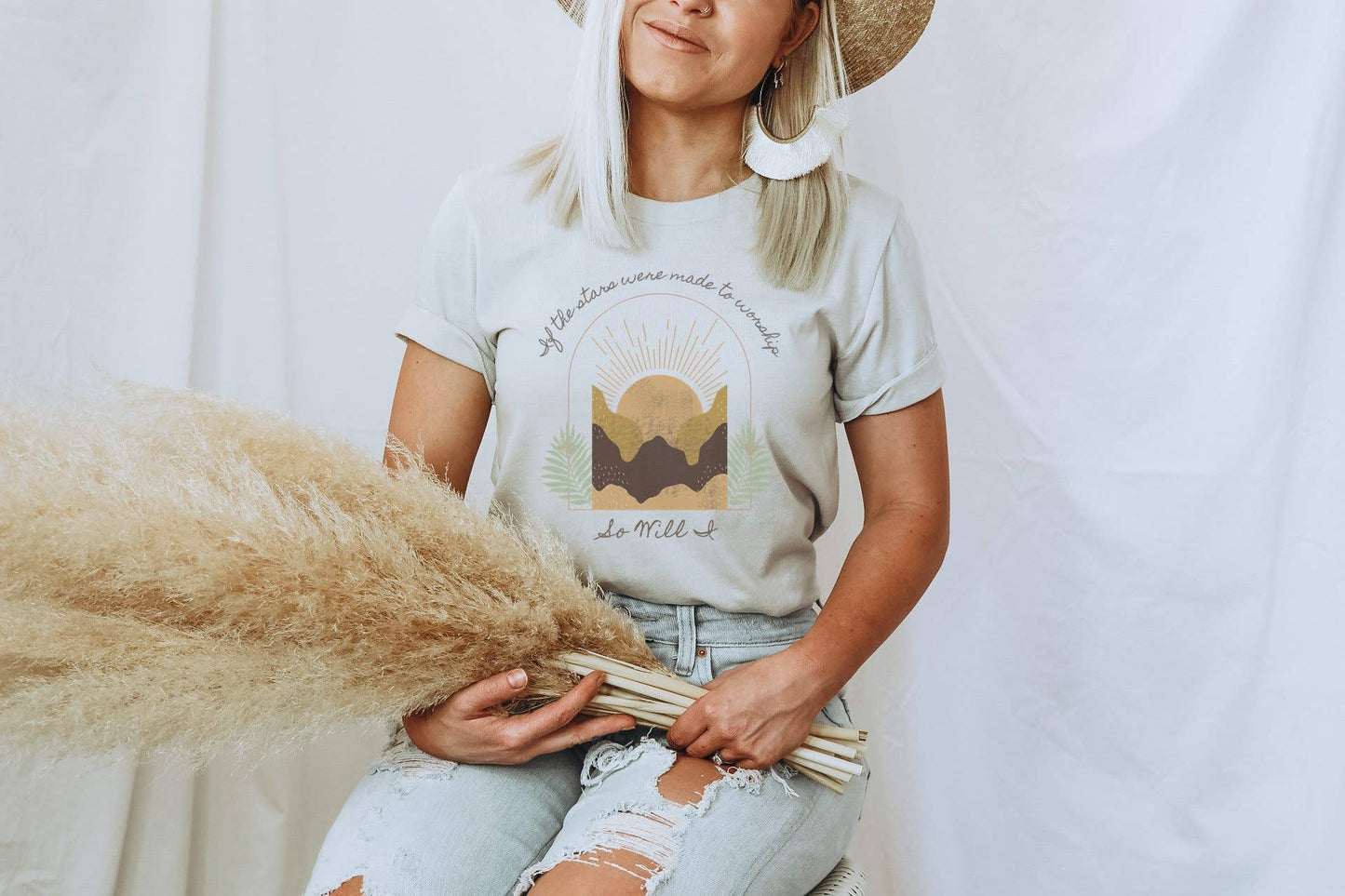 Stars Were Made To Worship Graphic Tee | Women's Religous