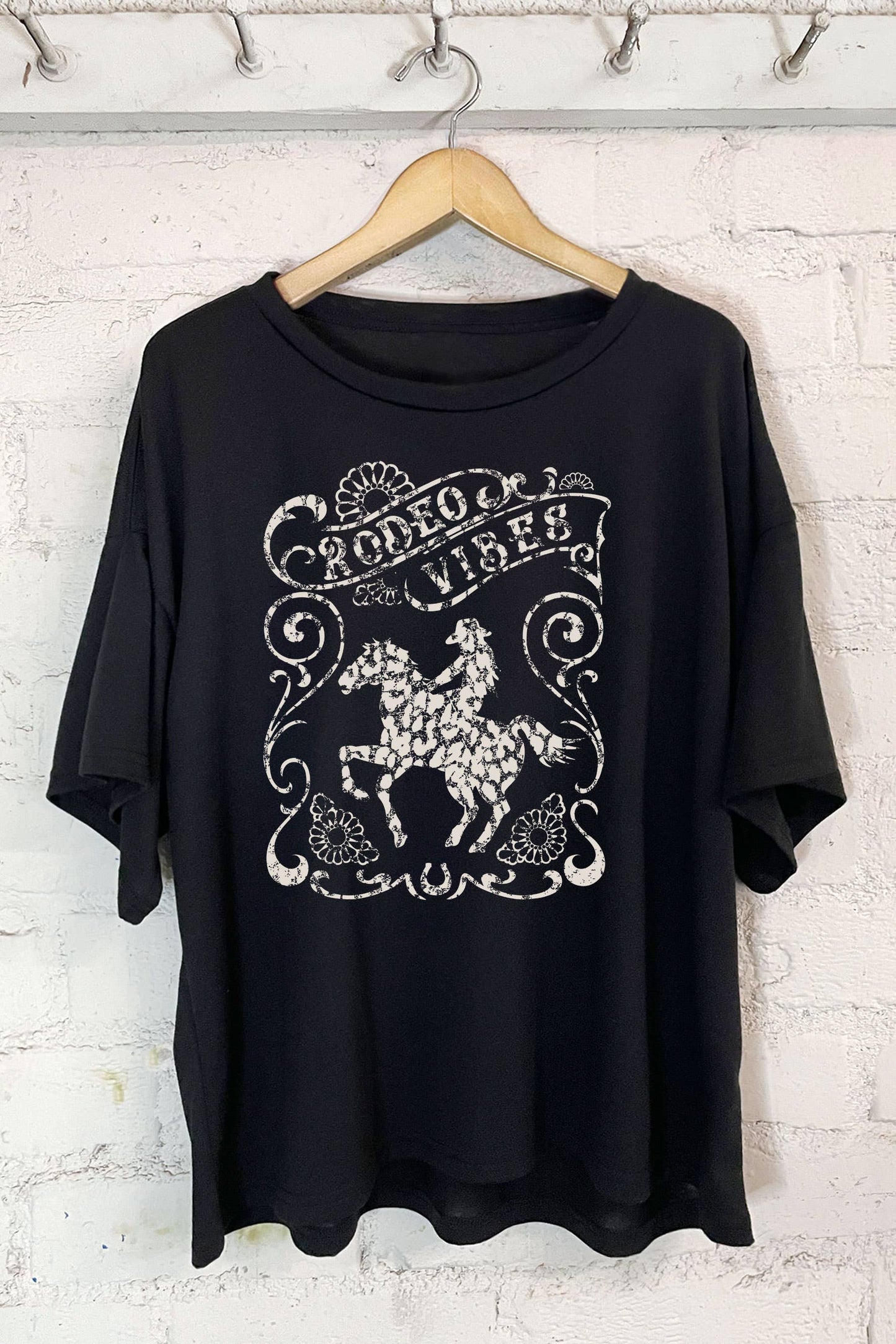 Rodeo Off-Shoulder Screen Printed Women's T-Shirt