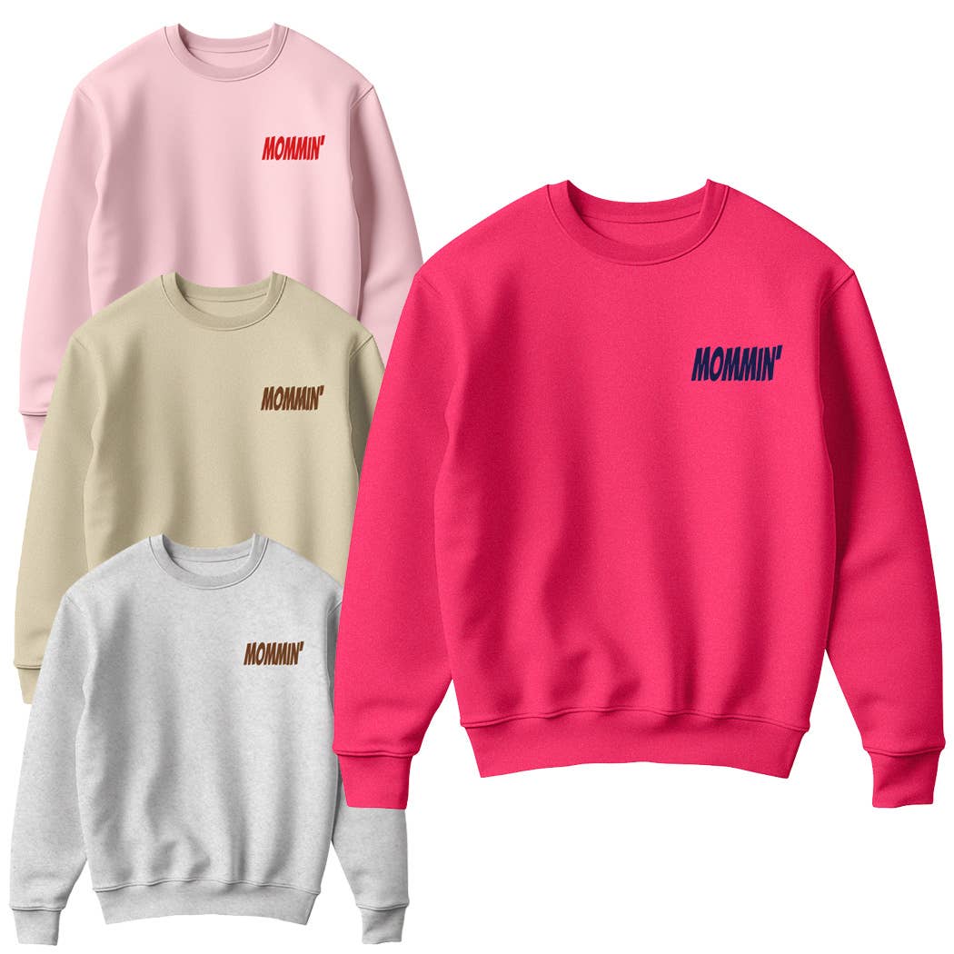 Mommin' Text Logo Printed Fleece Sweatshirt