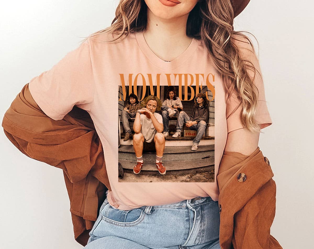 Mom Vibes Punk - Funny 90's Retro Sitcom Mom T-Shirt