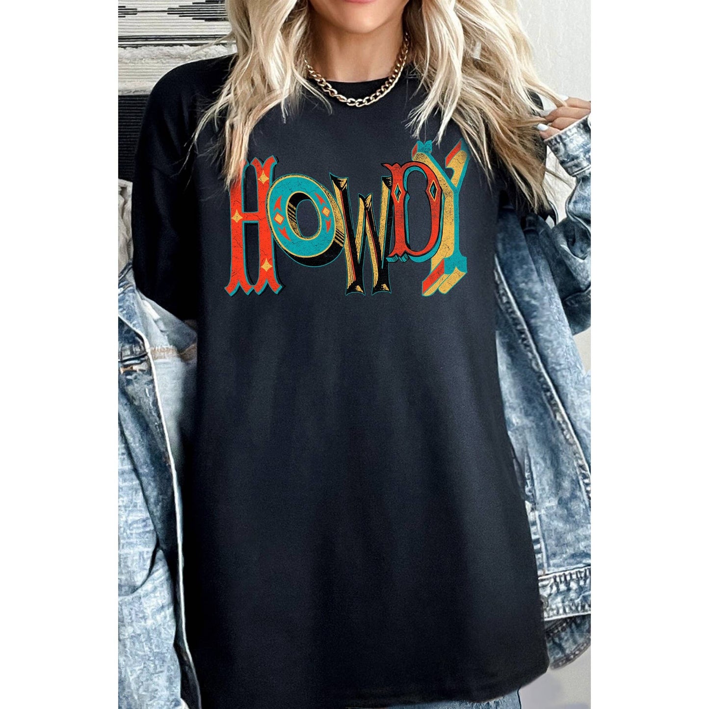 Howdy Women's Relaxed Fit Silk Screen Printed T-Shirt