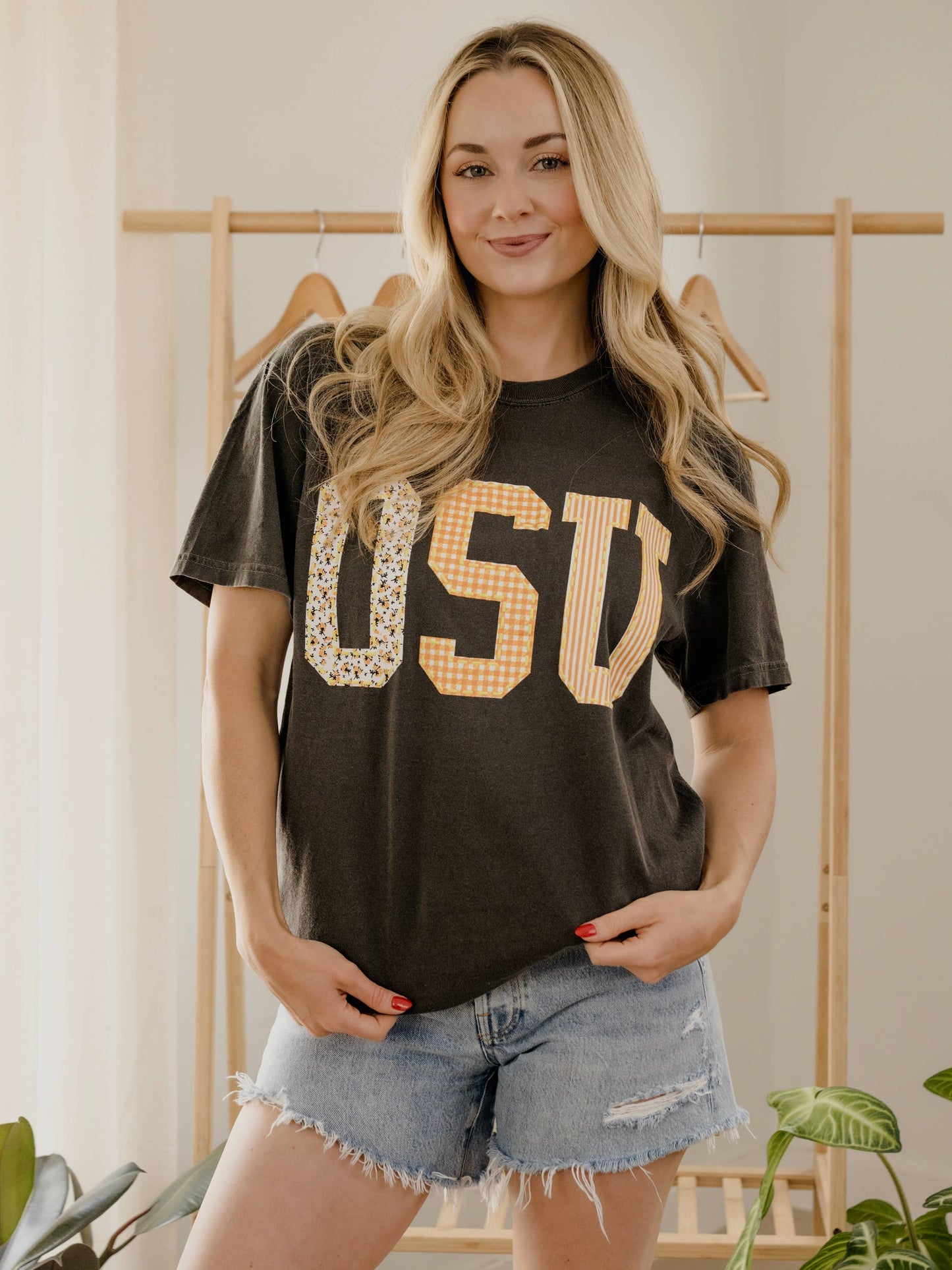 Osu Cowboys Quilted Puff Ink Pepper Comfort Colors Tee