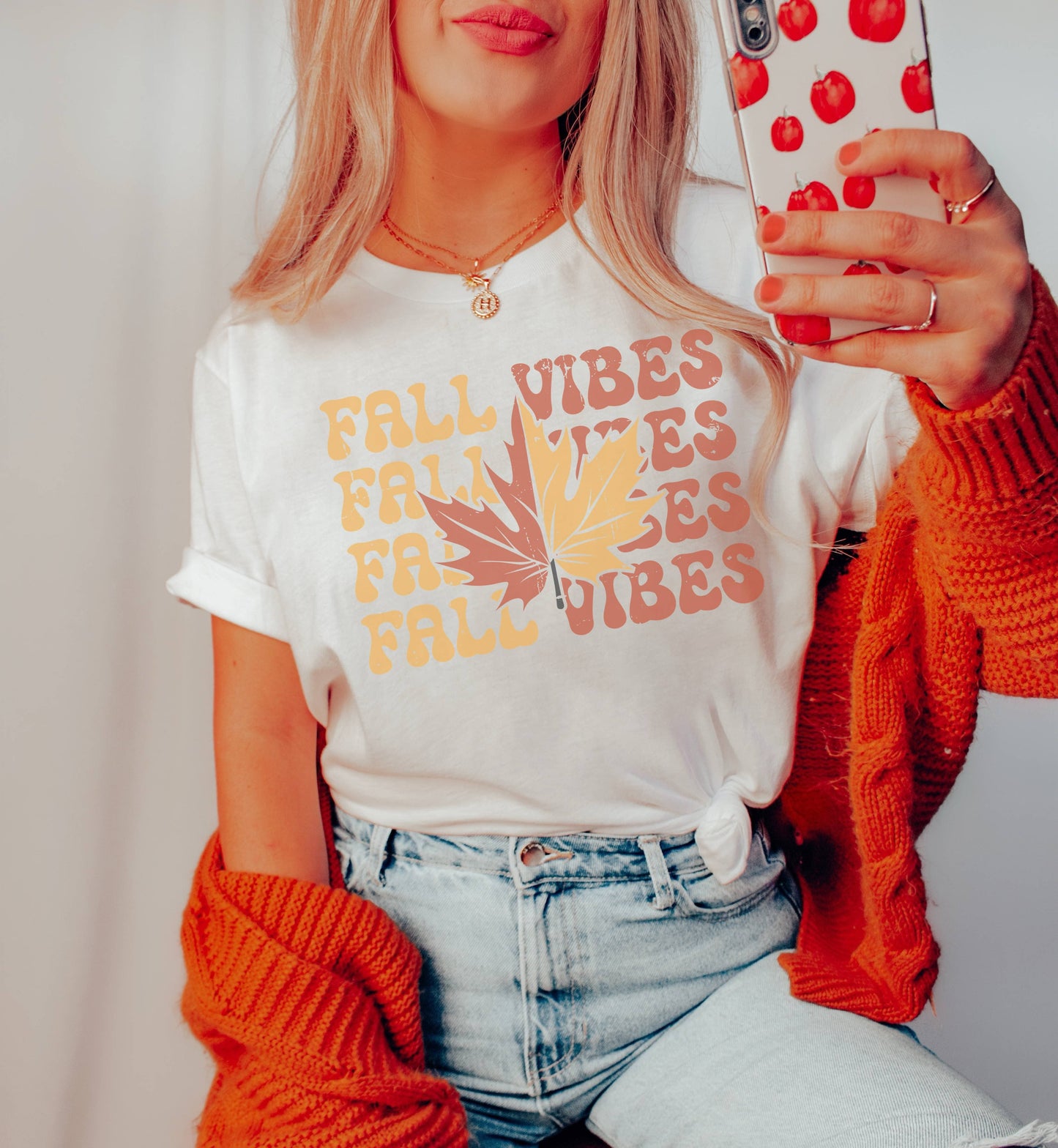Fall Vibes Leaf Tee | Fall Holiday Graphic Tees