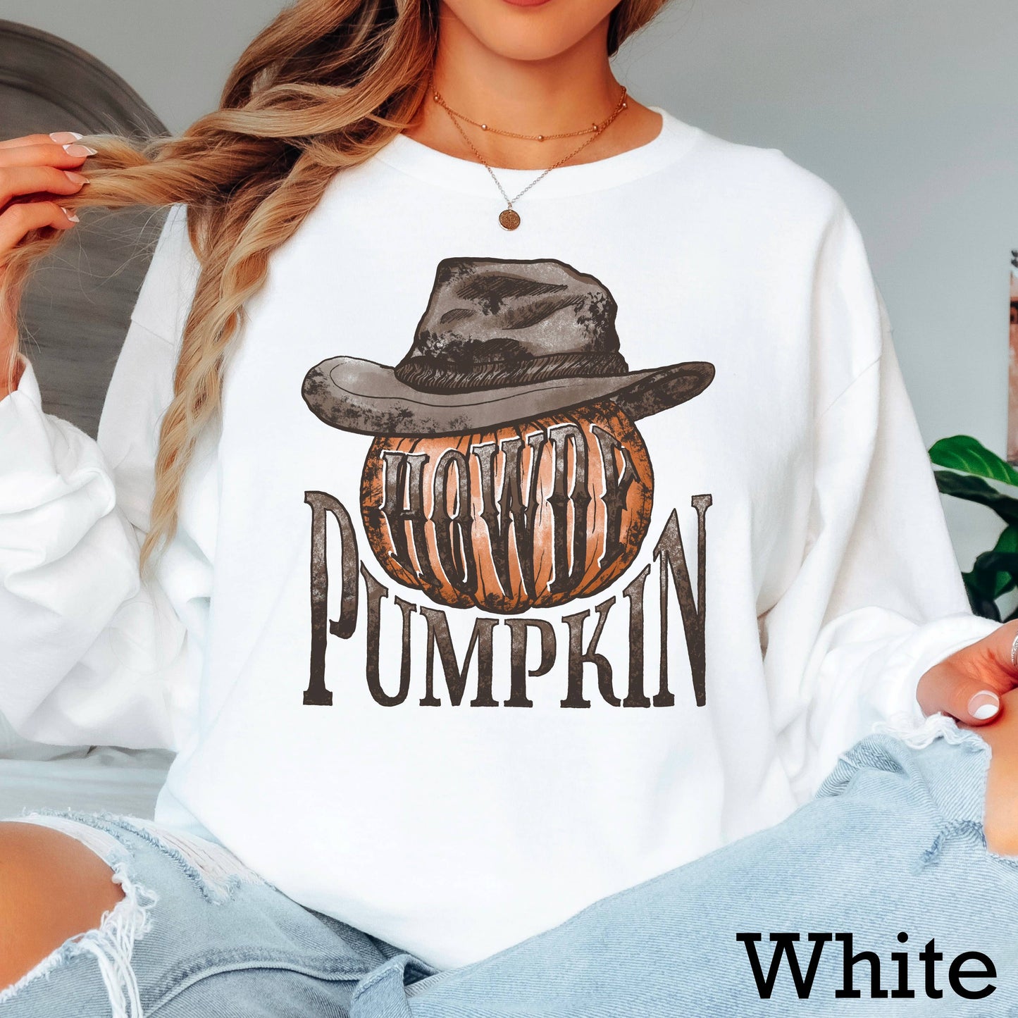 Howdy Pumpkin  Women’S Fall 2025 Long Sleeve Shirt | Gildan