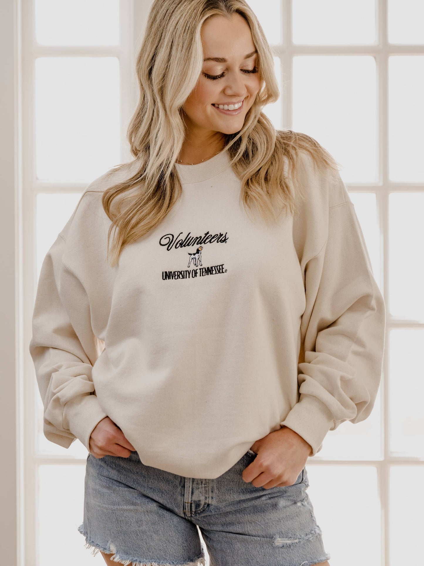 Tennessee Vols Embroidered Script Cream Sweatshirt