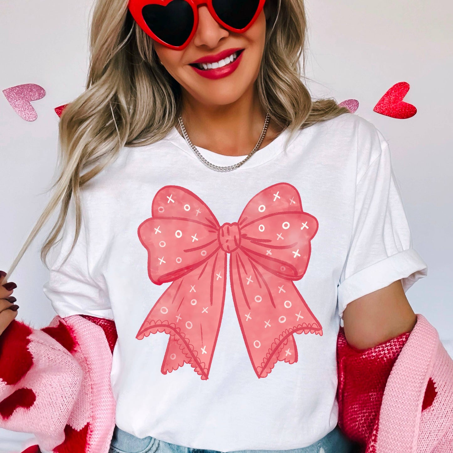 Xoxo Coquette Bow Women's Graphic Shirt | Gildan