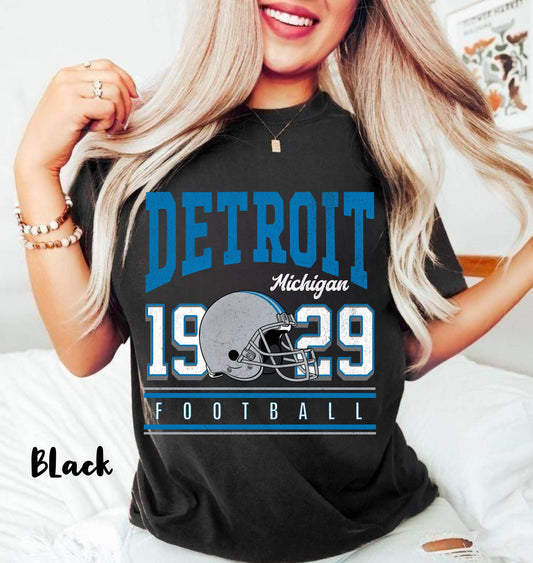 Vintage Detroit Football Shirt Retro Lions Tee Michigan Gift